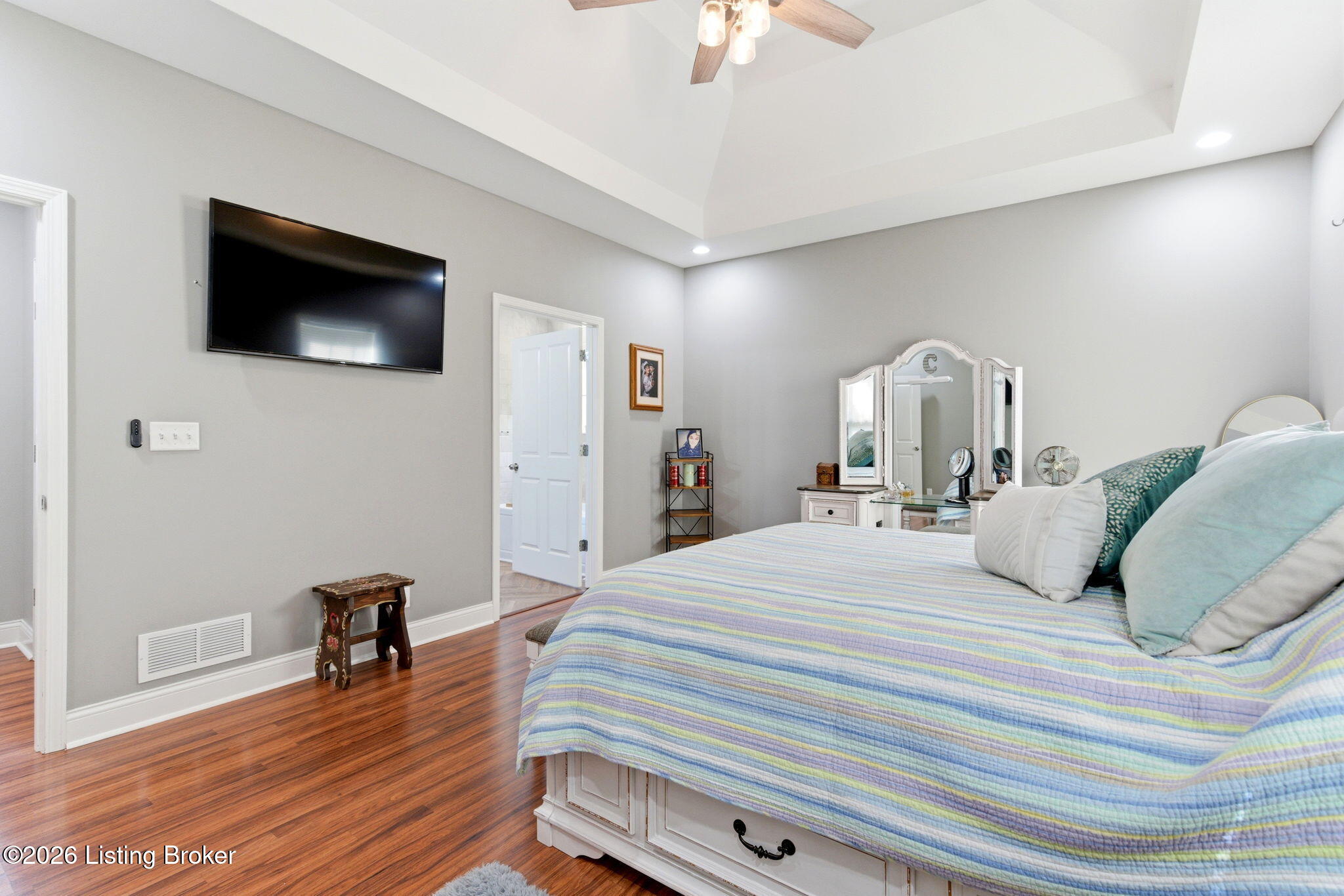 2718 Windsor Forest Dr Property Photo 40