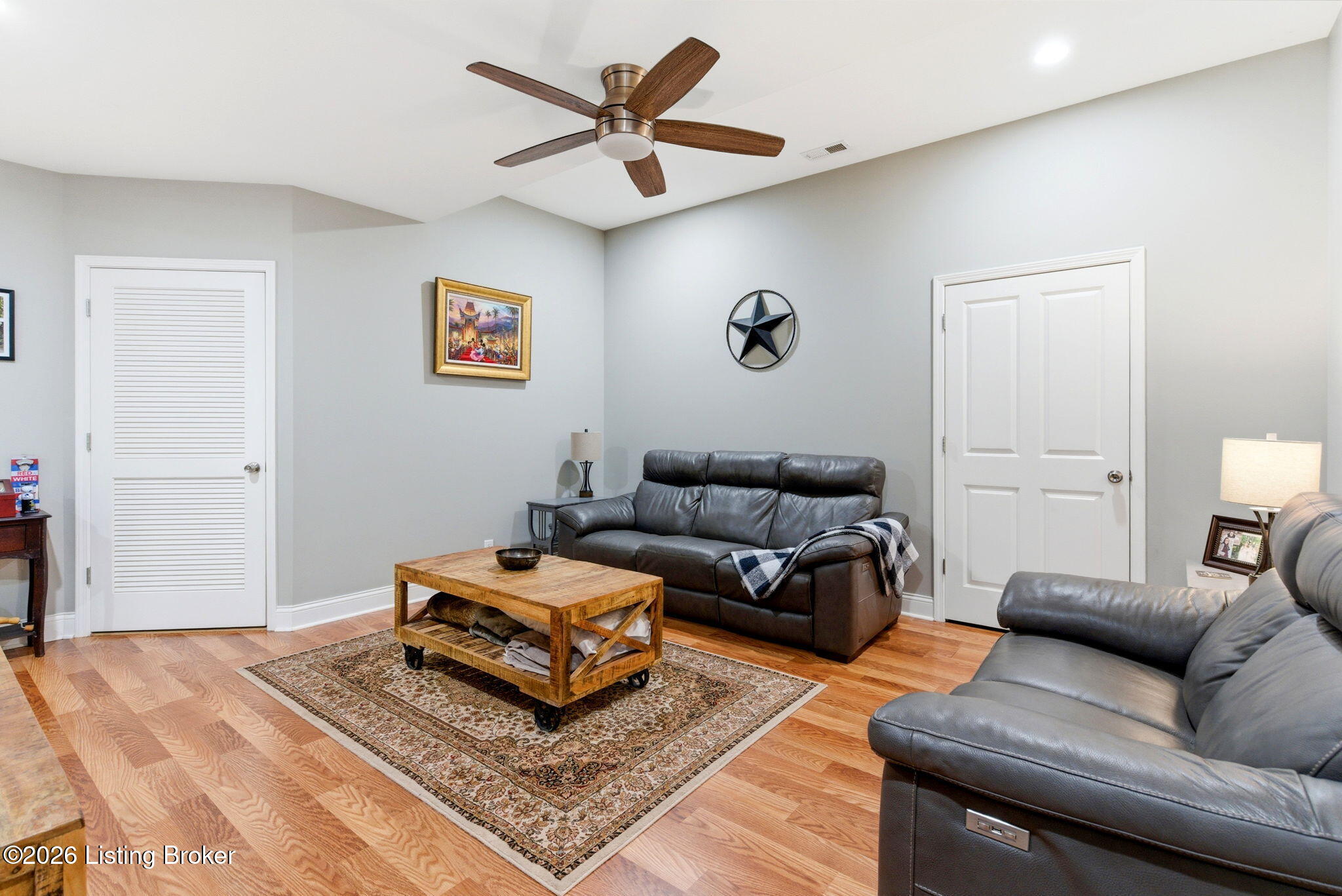 2718 Windsor Forest Dr Property Photo 64