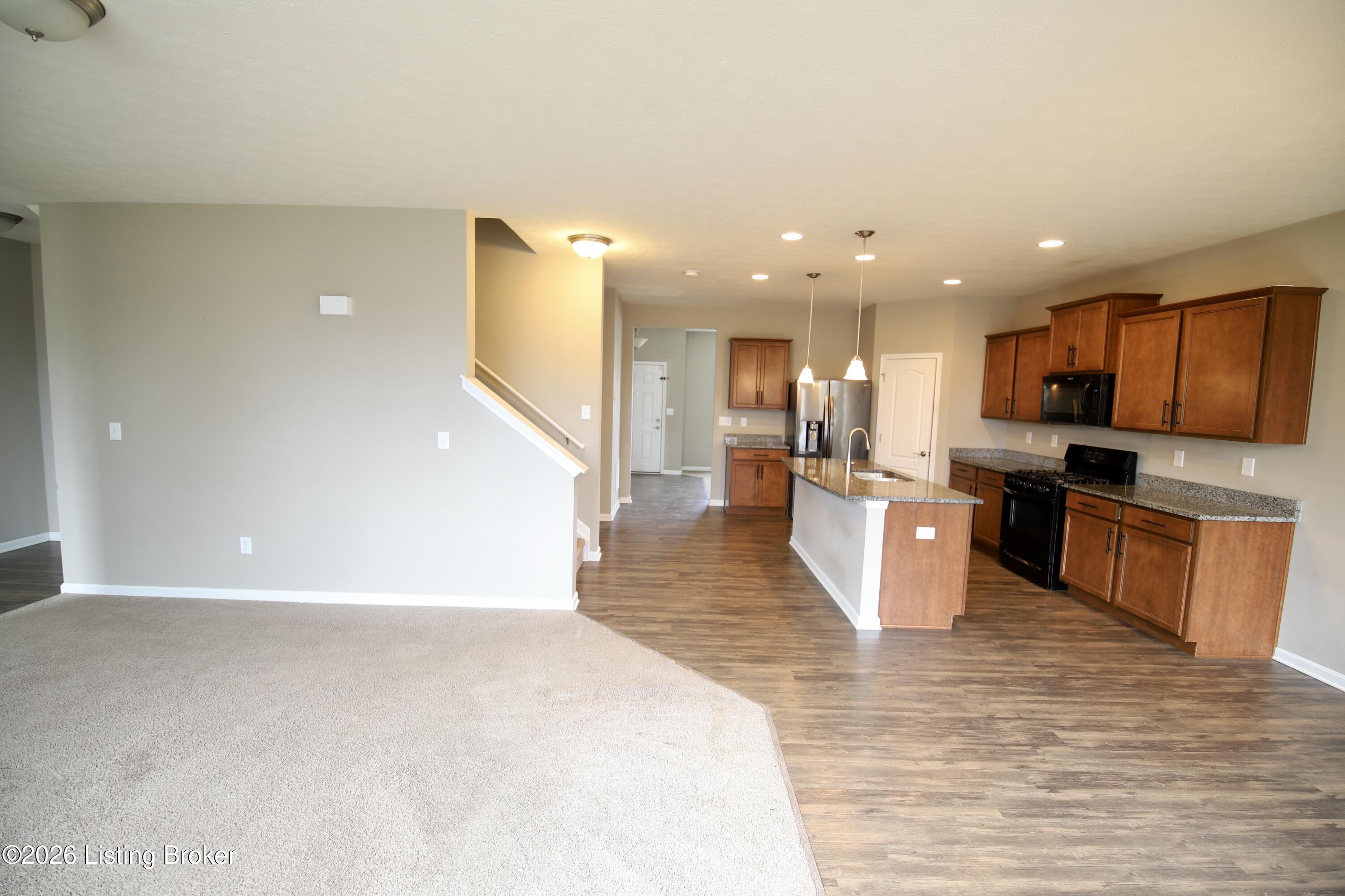 12079 Parkview Trace Dr Property Photo 5