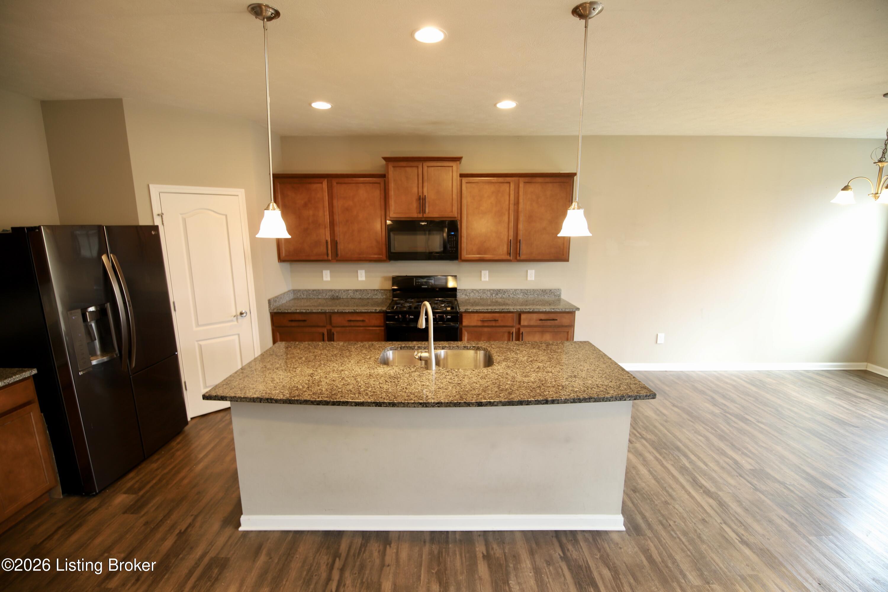 12079 Parkview Trace Dr Property Photo 7