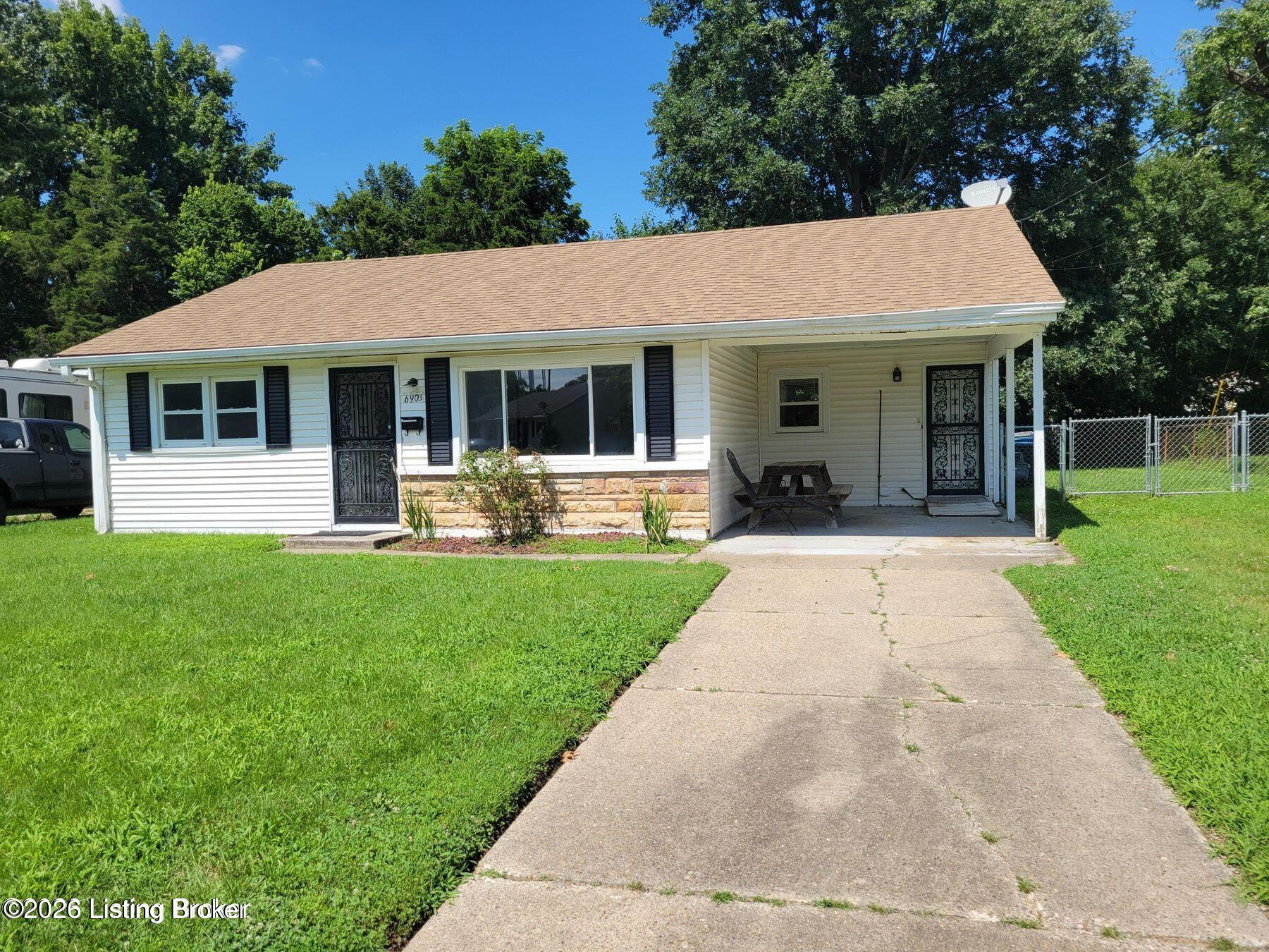 6903 Dunkirk Ln Property Photo 5