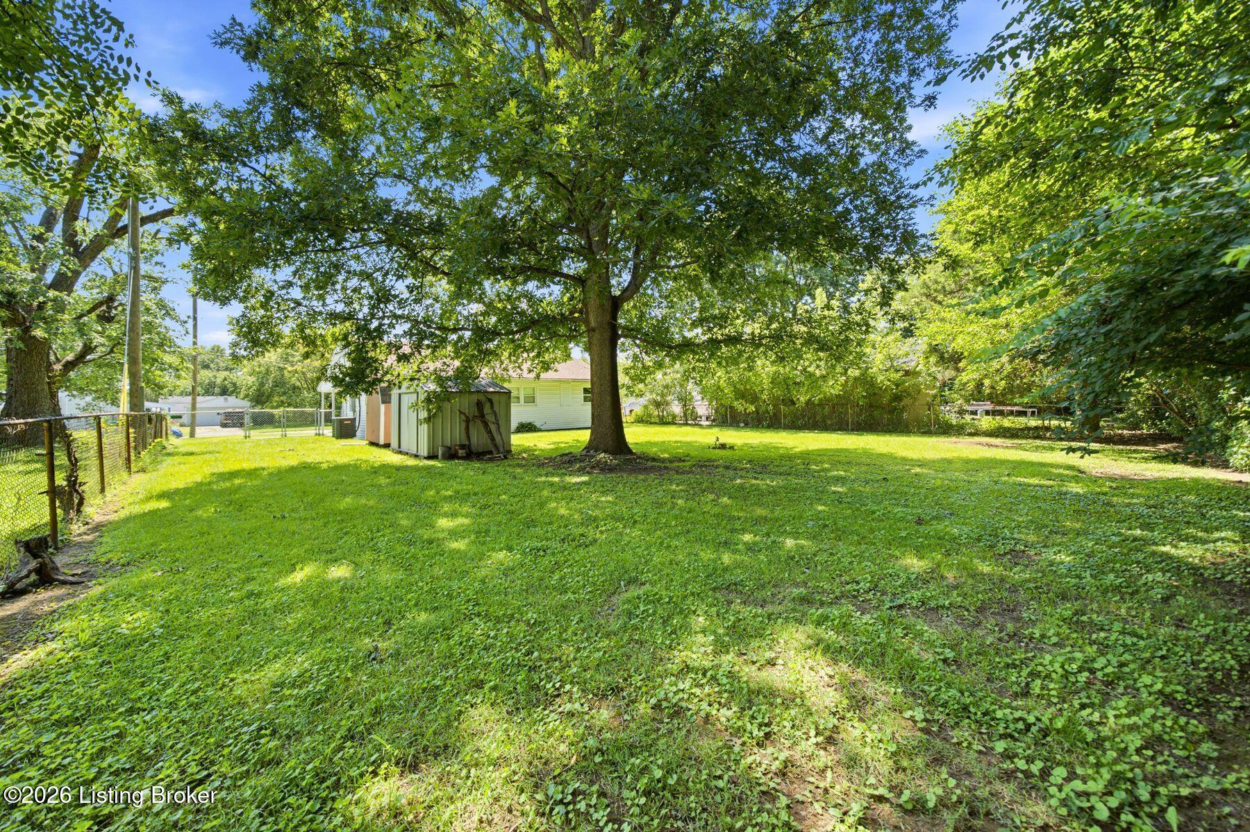 6903 Dunkirk Ln Property Photo 28