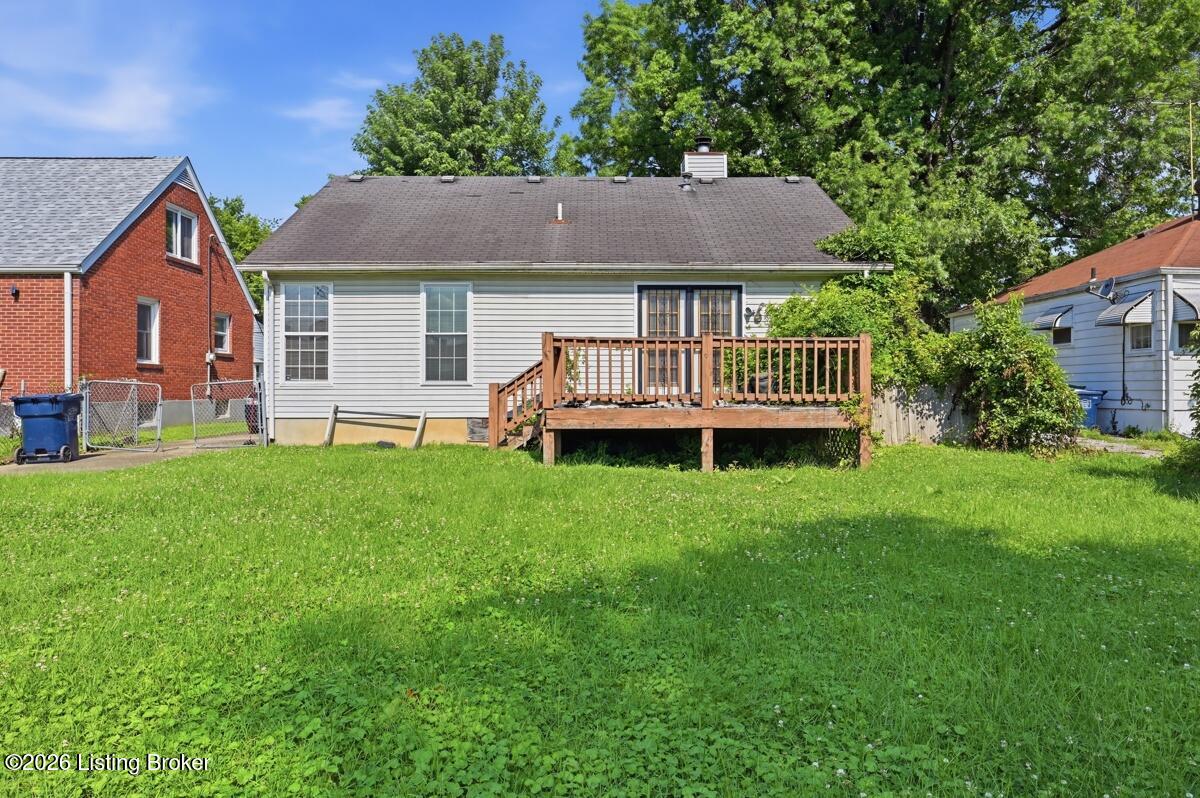 3021 Wurtele Ave Property Photo 2