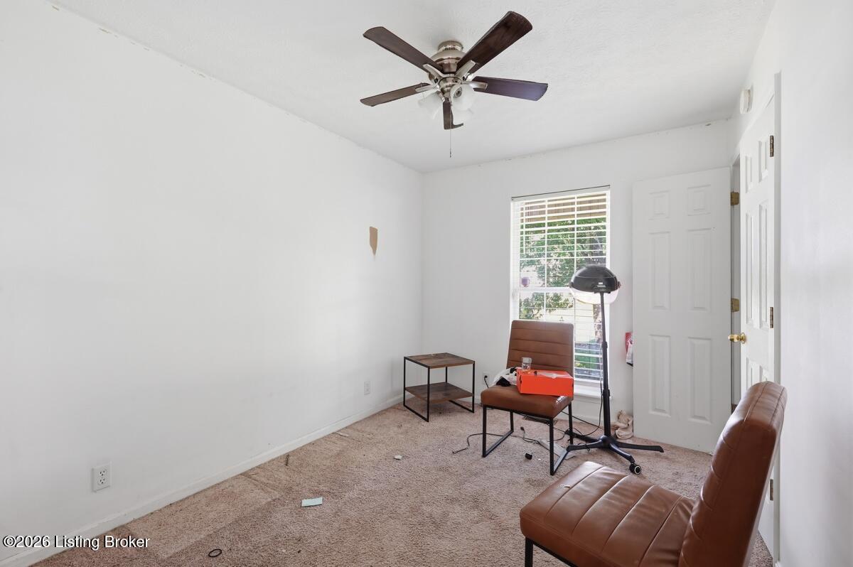 3021 Wurtele Ave Property Photo 10
