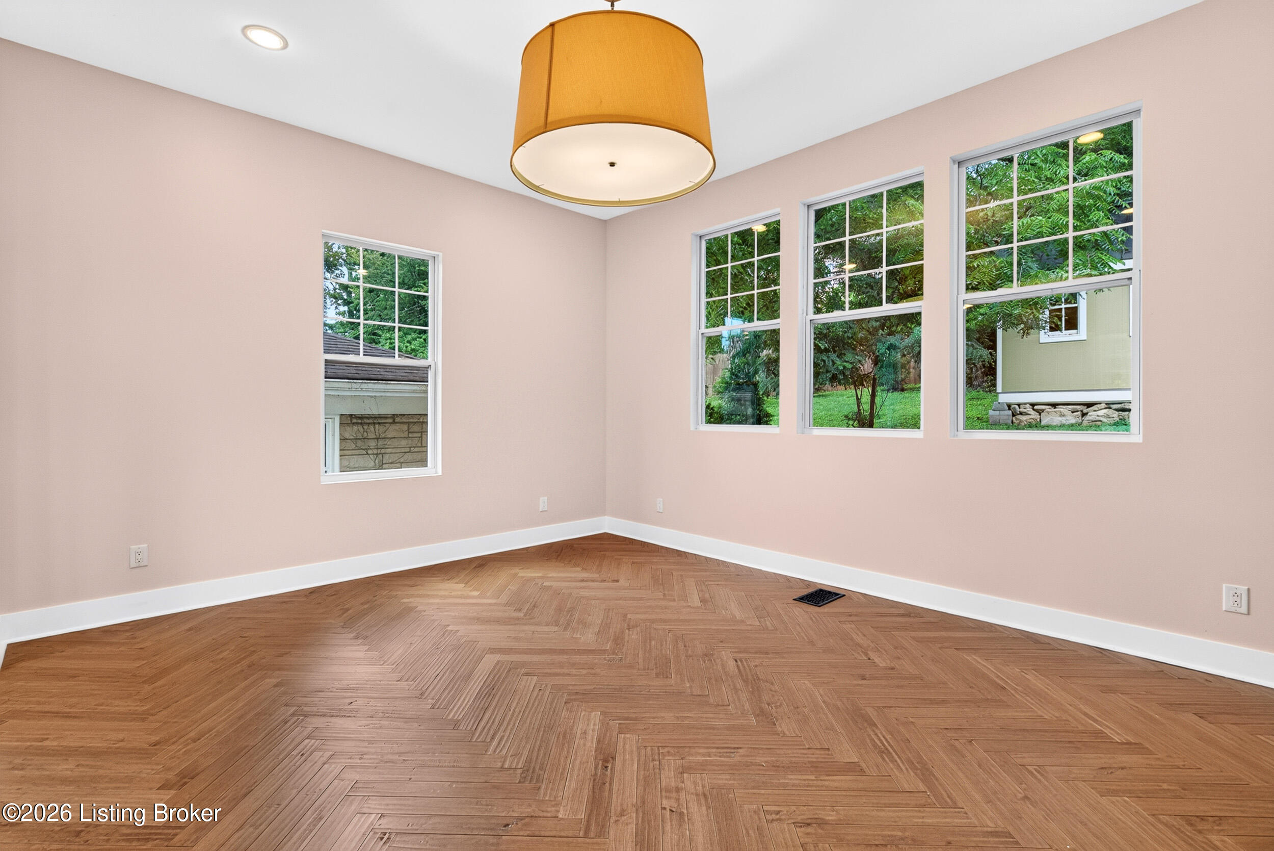 1854 Trevilian Way Property Photo 27