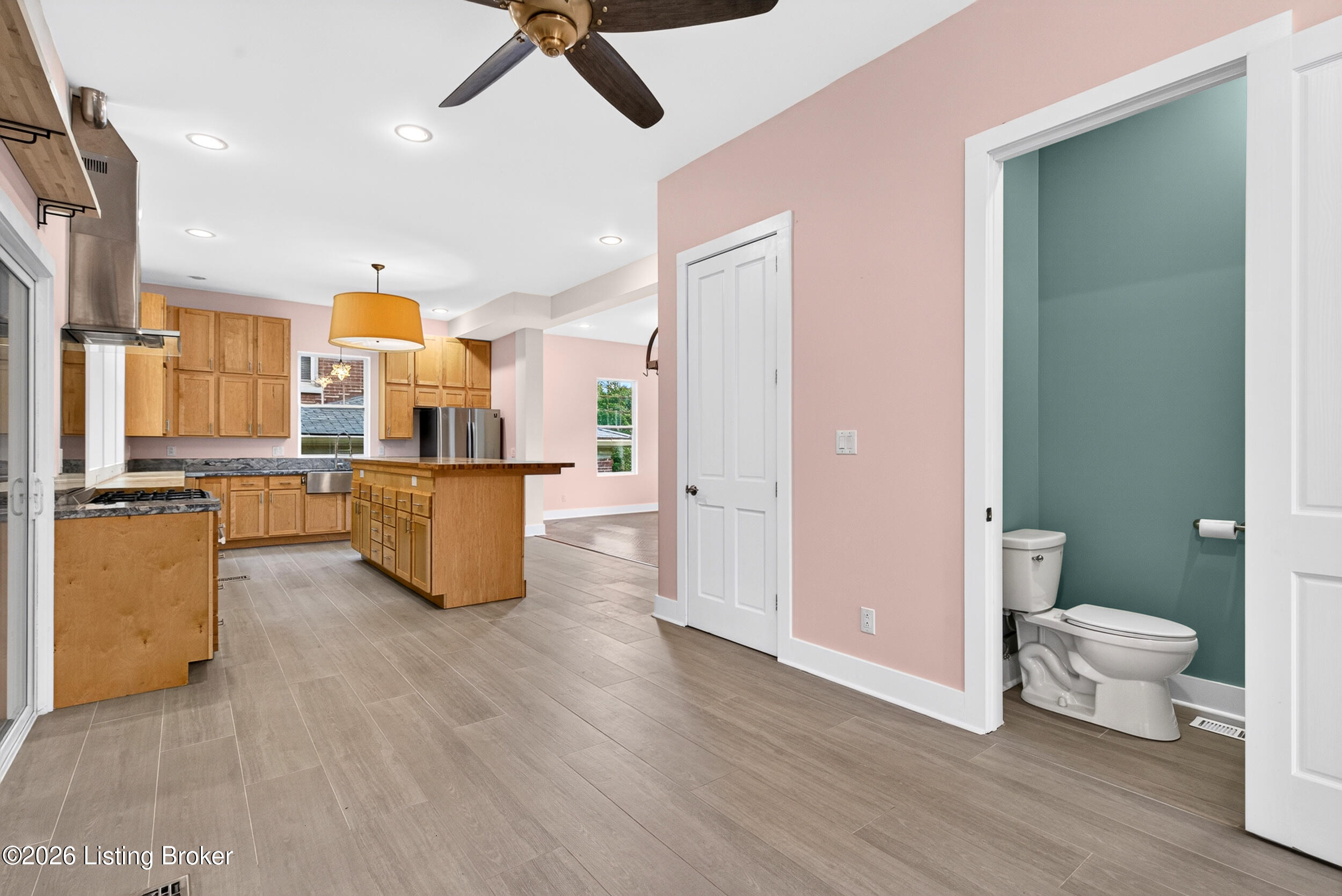 1854 Trevilian Way Property Photo 30