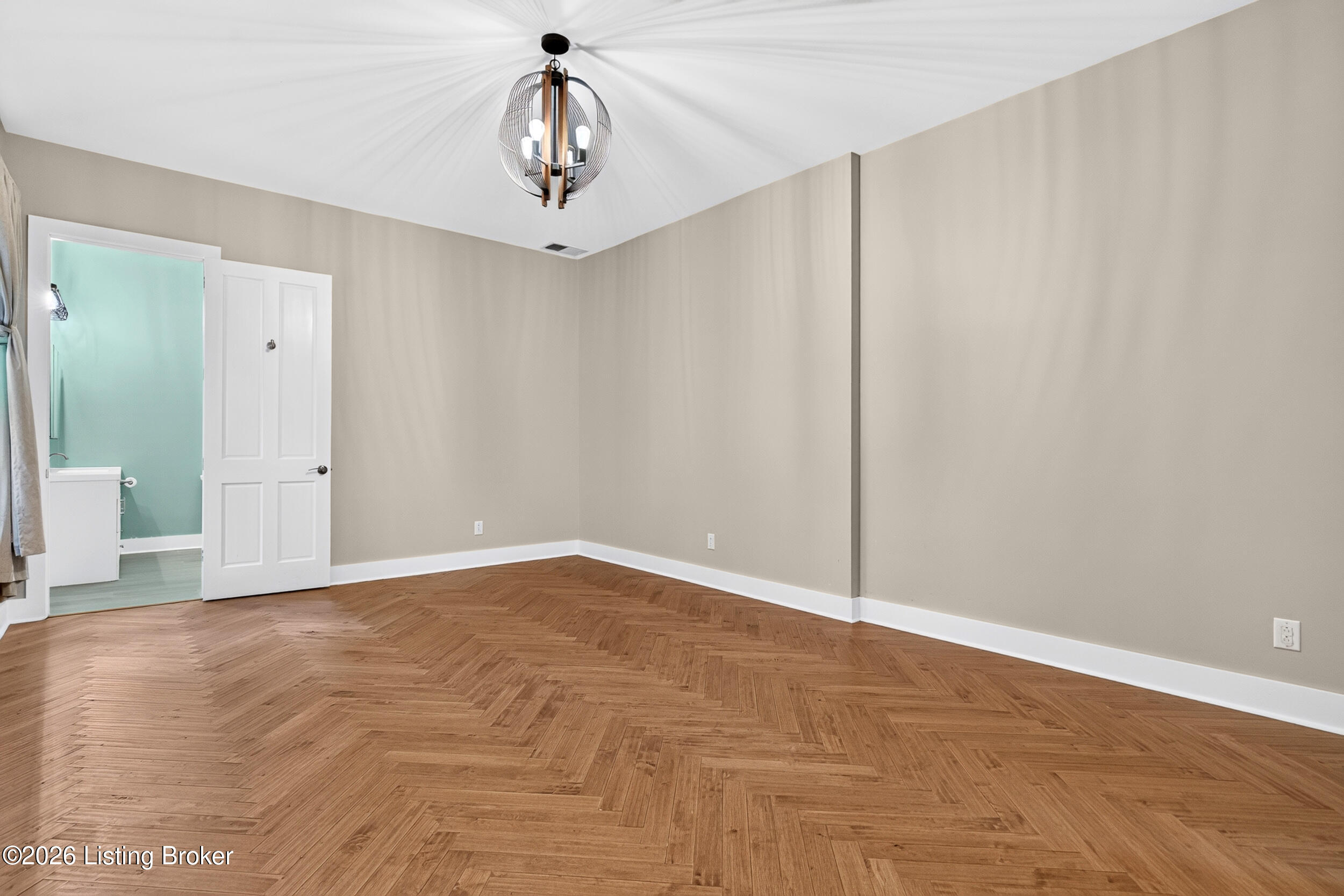 1854 Trevilian Way Property Photo 42