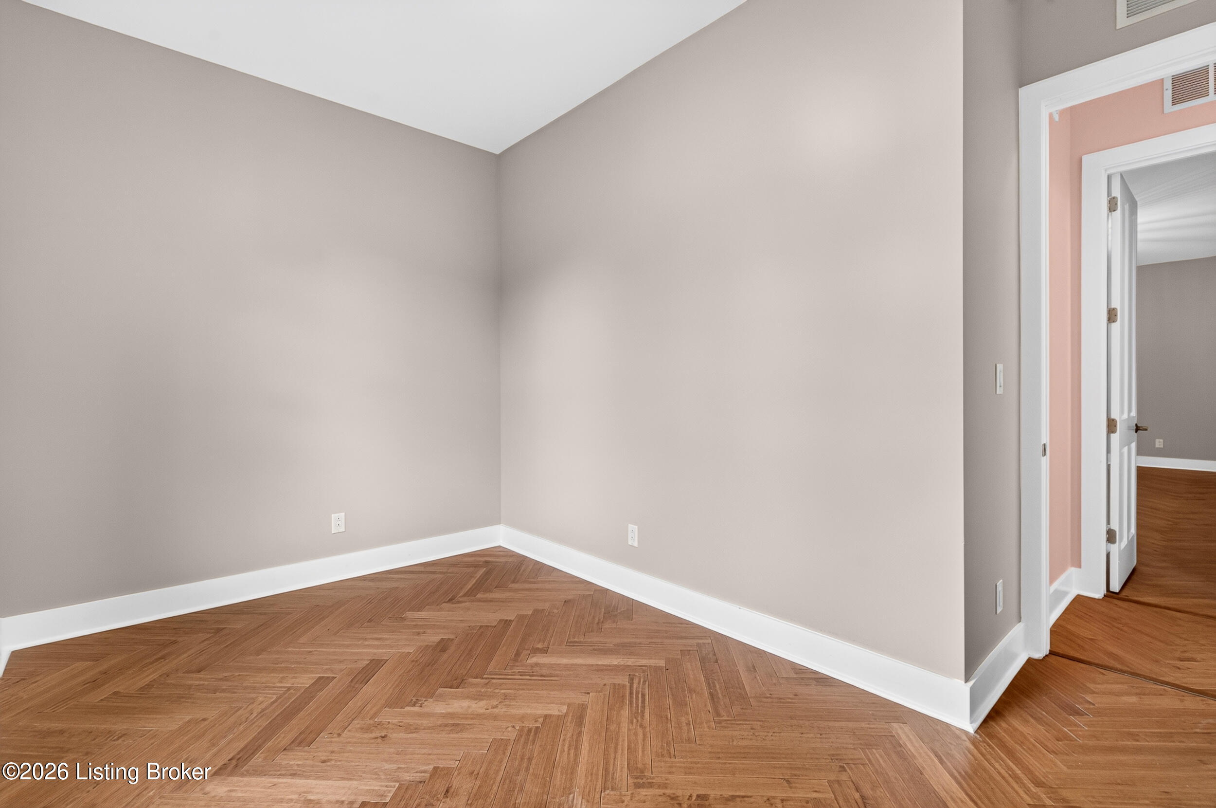 1854 Trevilian Way Property Photo 53