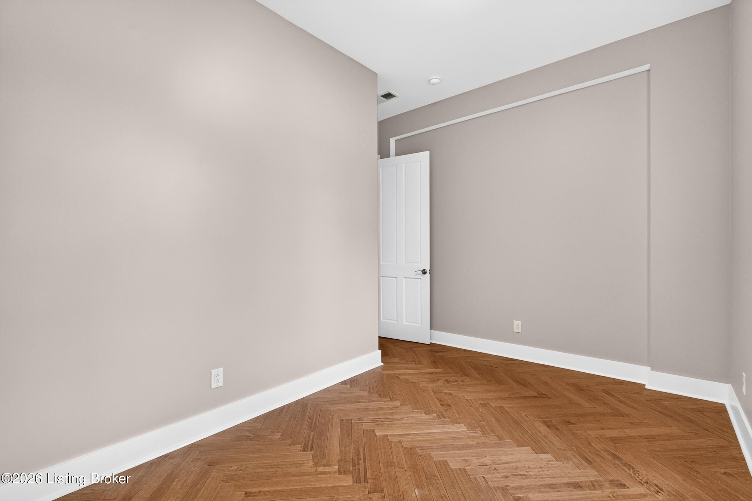 1854 Trevilian Way Property Photo 54