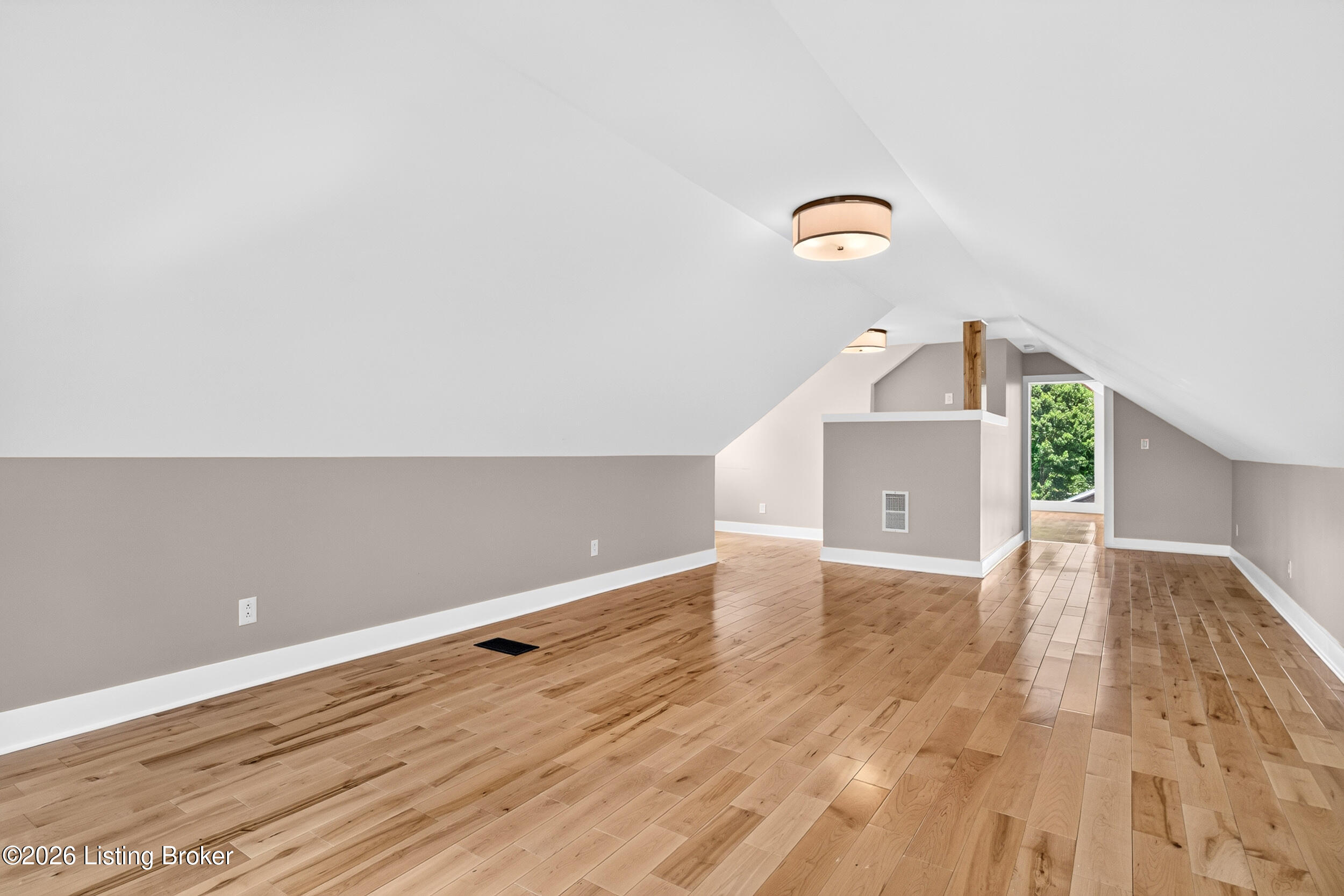 1854 Trevilian Way Property Photo 72