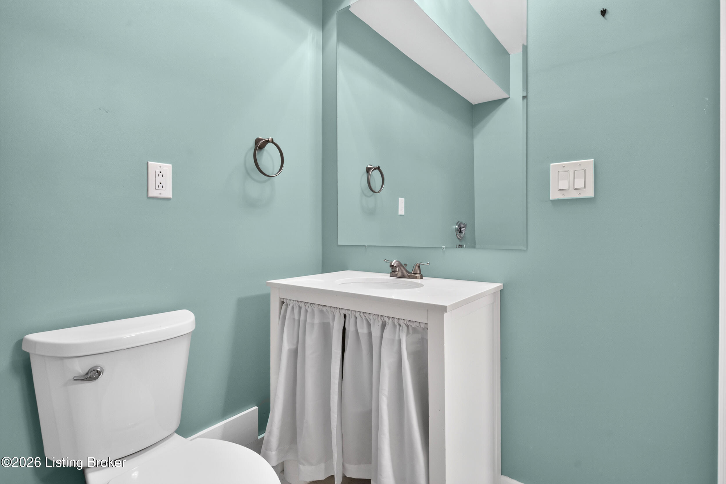 1854 Trevilian Way Property Photo 82