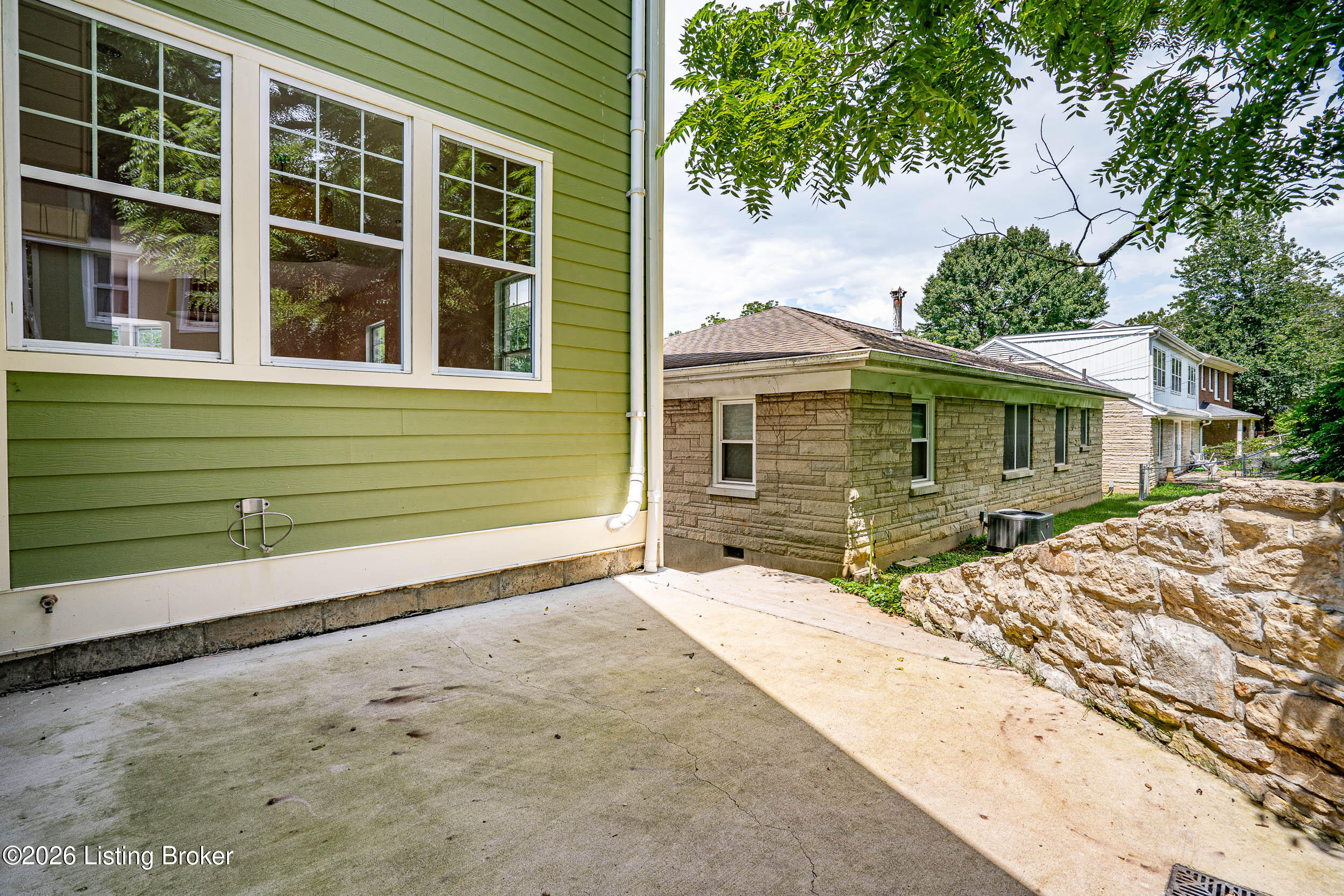 1854 Trevilian Way Property Photo 89