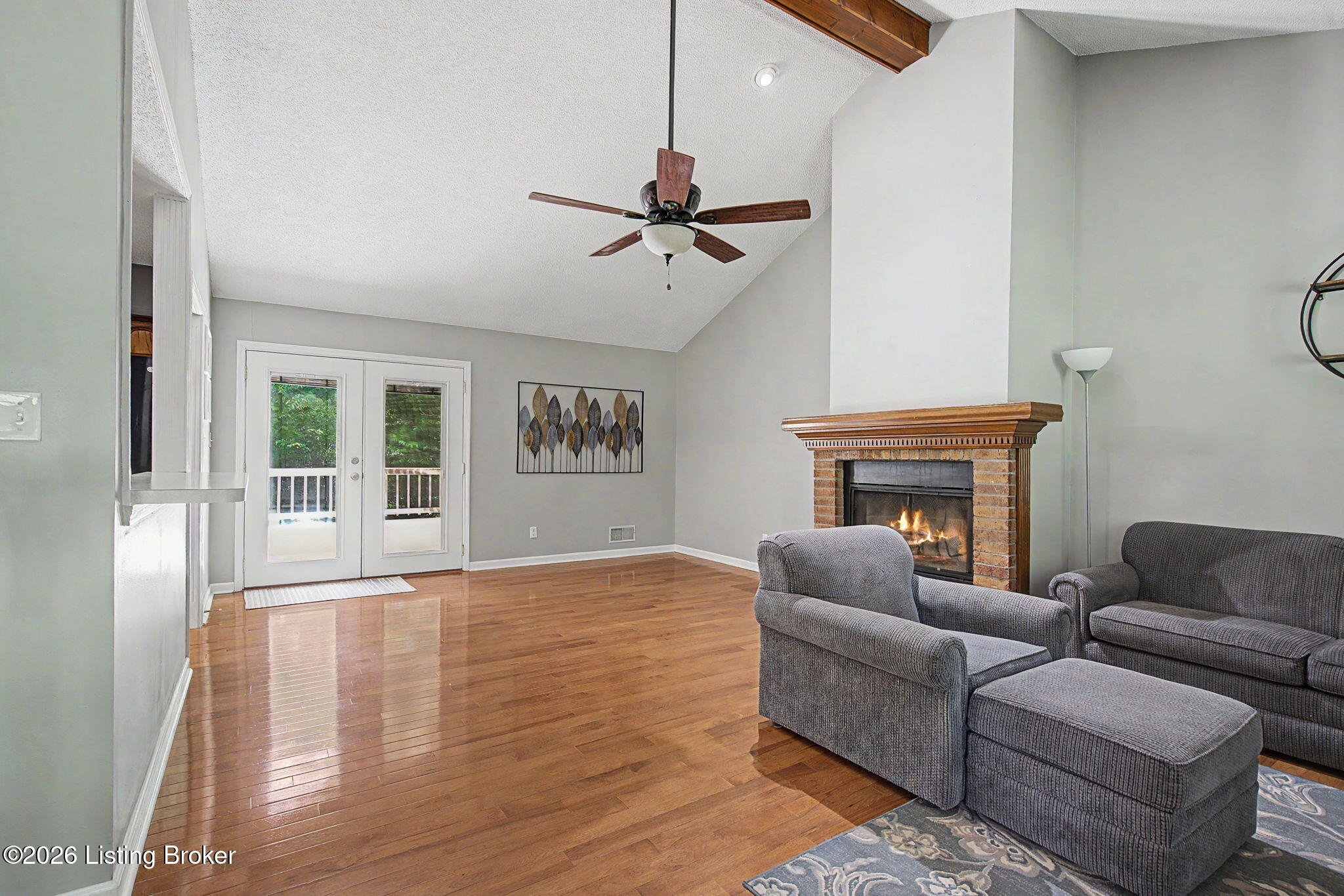 1740 Bass Cir Property Photo 4