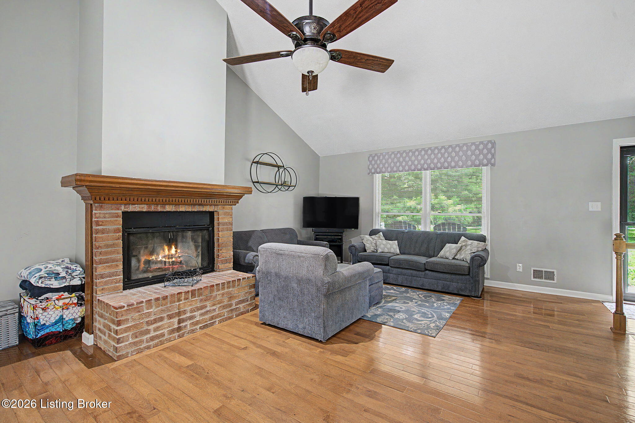 1740 Bass Cir Property Photo 6