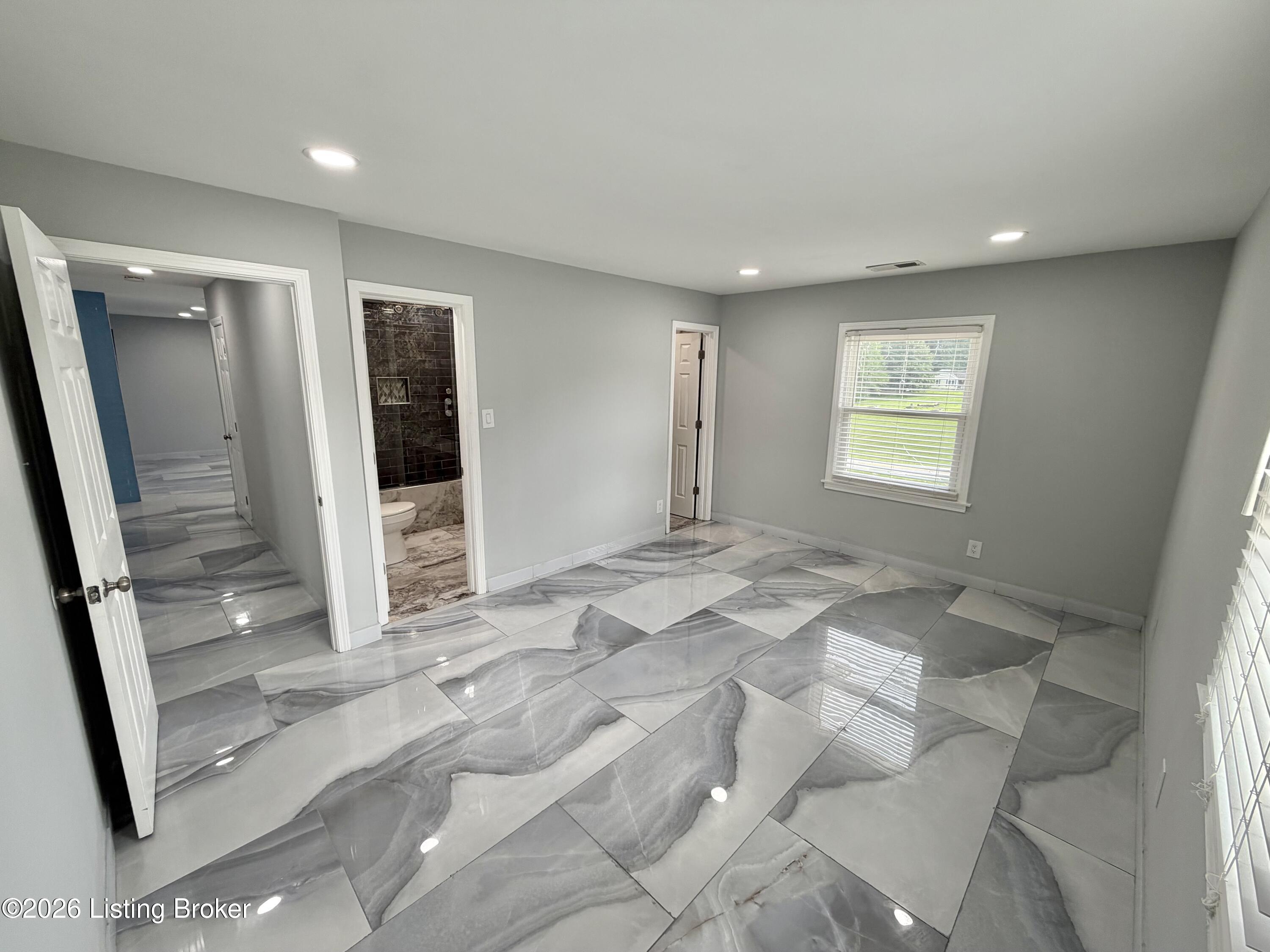 6709 Cooper Chapel Rd Property Photo 21