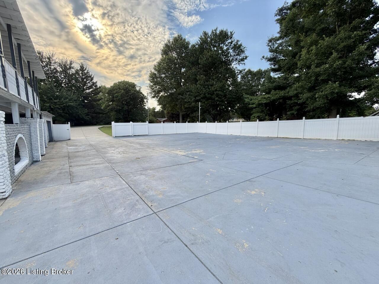 6709 Cooper Chapel Rd Property Photo 82