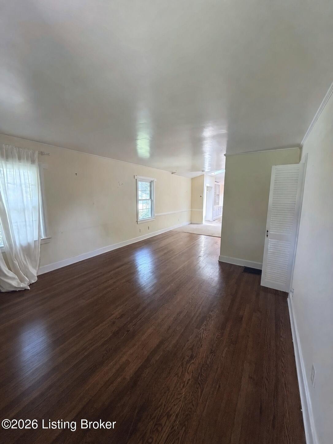 4022 Gilman Ave Property Photo 2
