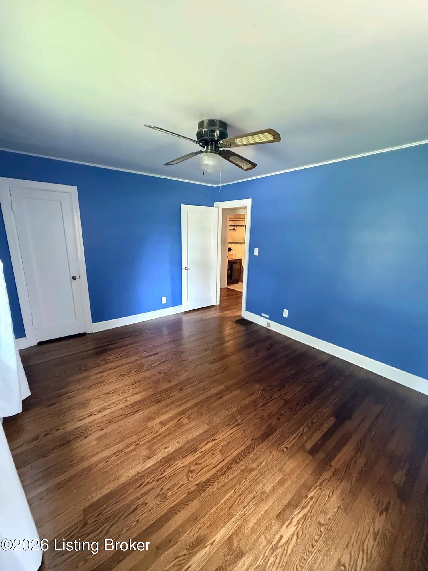 4022 Gilman Ave Property Photo 5