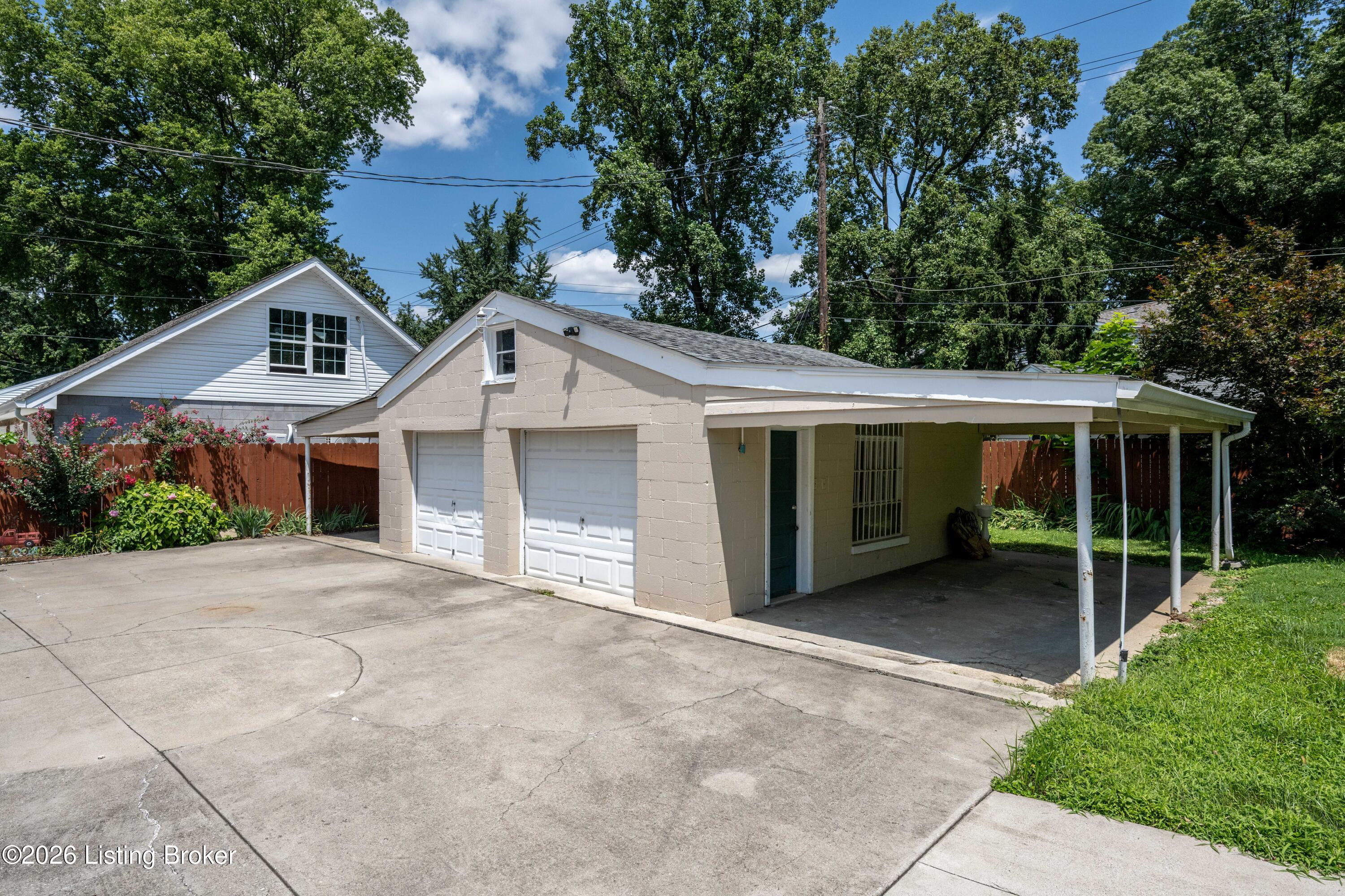 3227 Robin Rd Property Photo 15
