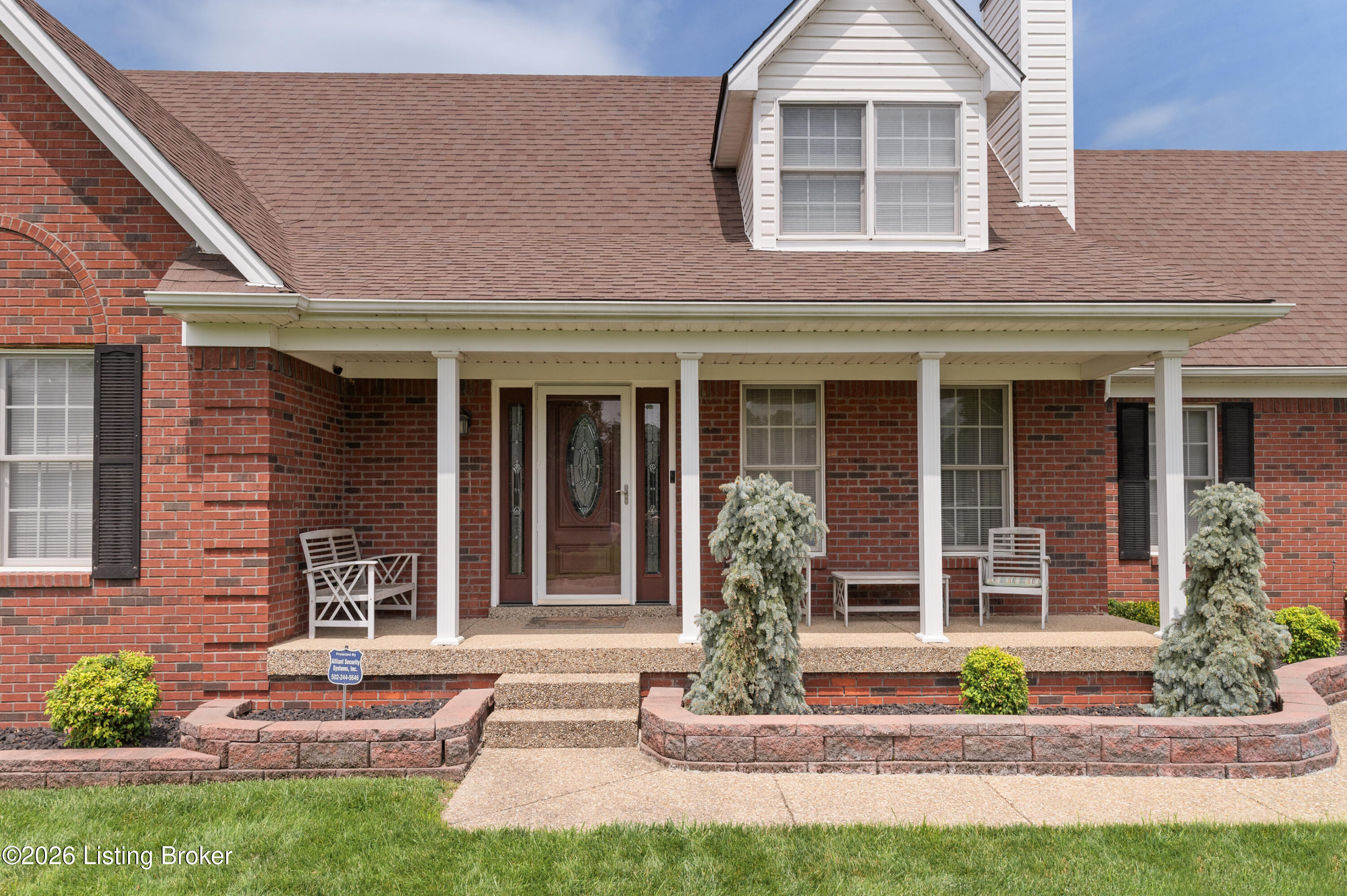 6403 Autumn Oak Way Property Photo 5