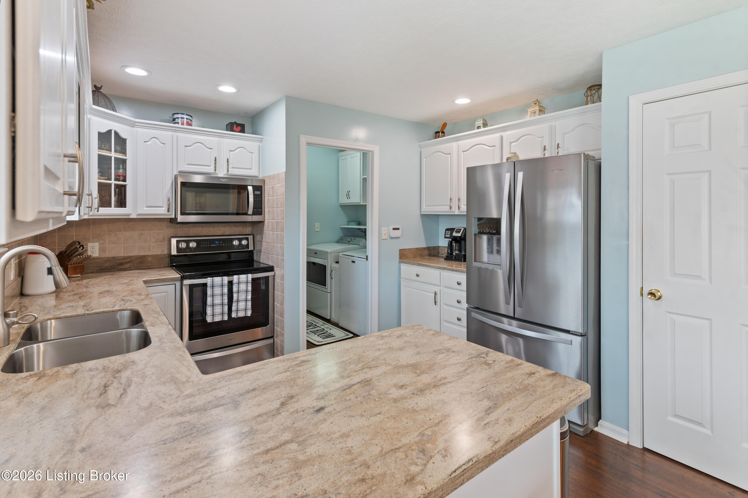6403 Autumn Oak Way Property Photo 17