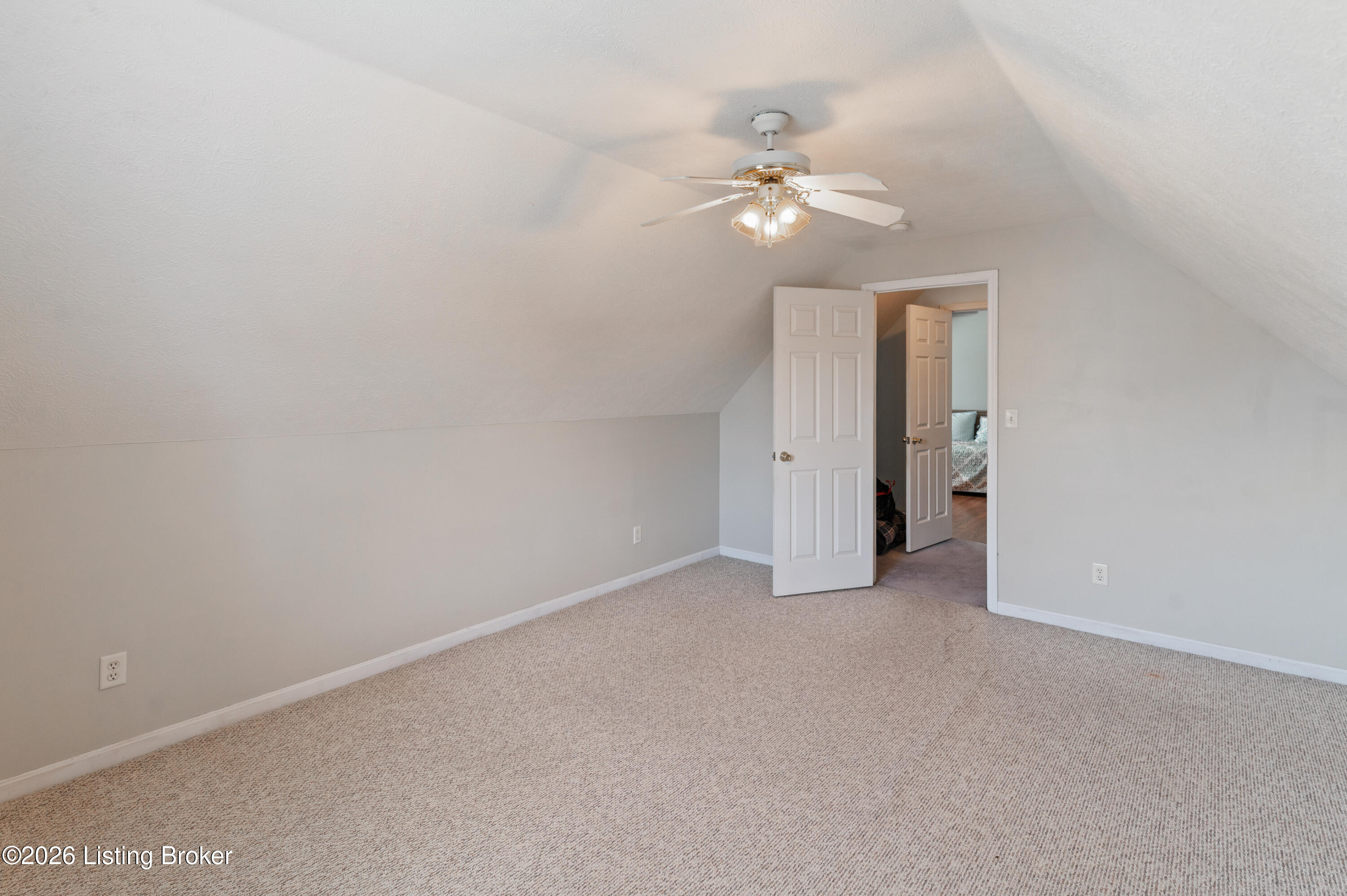 6403 Autumn Oak Way Property Photo 40