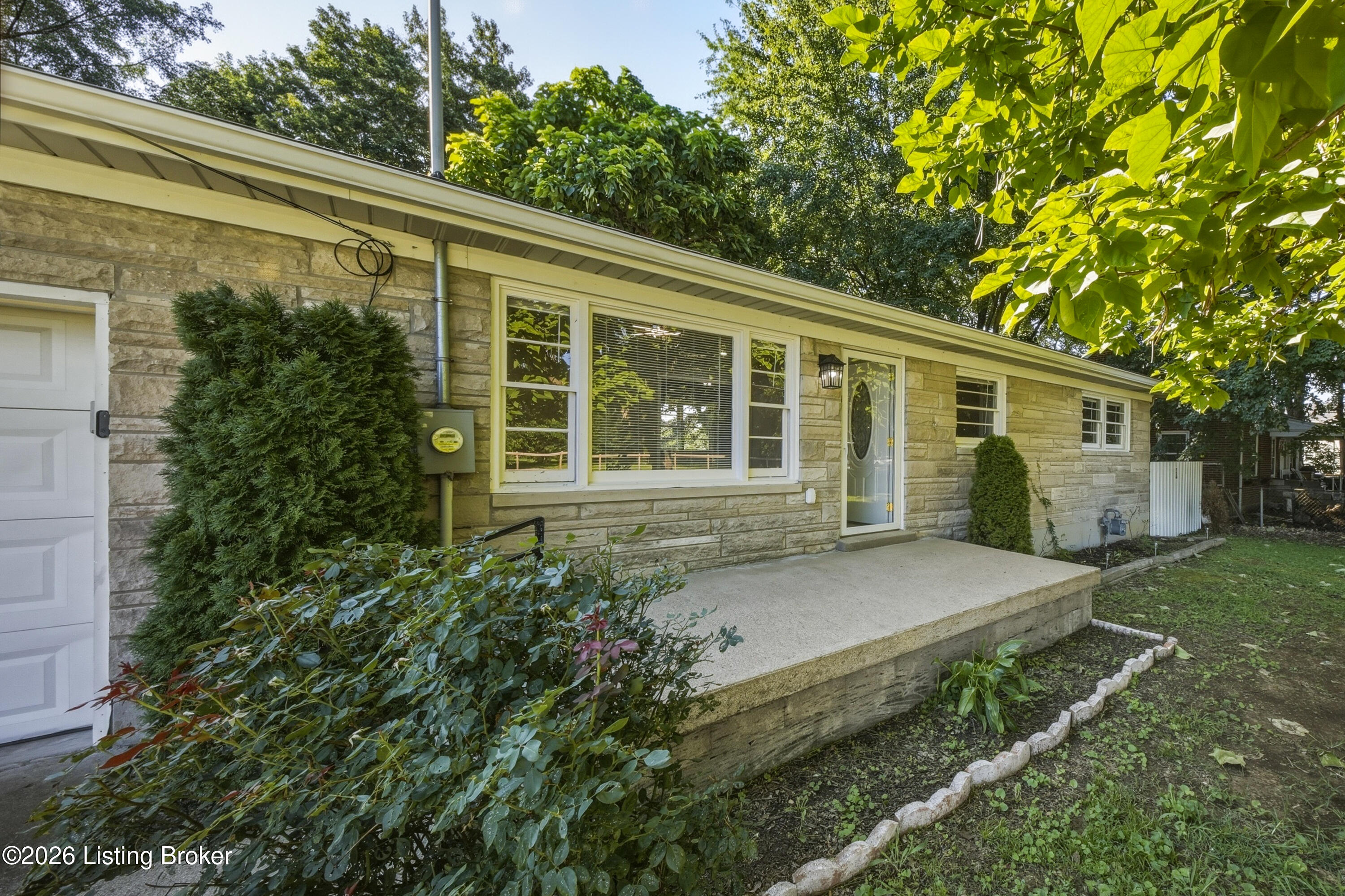 10501 Blue Lick Rd Property Photo 4