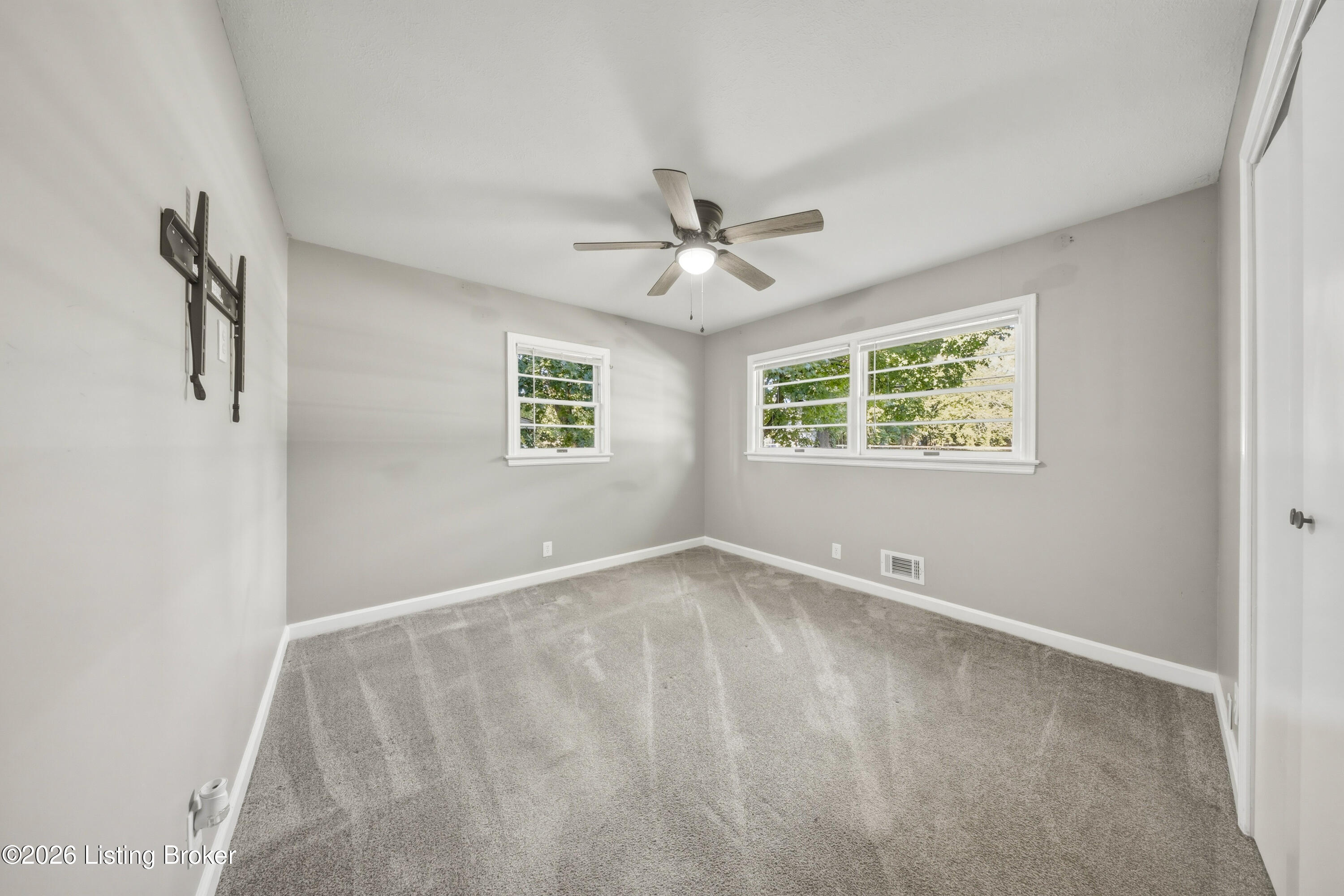 10501 Blue Lick Rd Property Photo 24