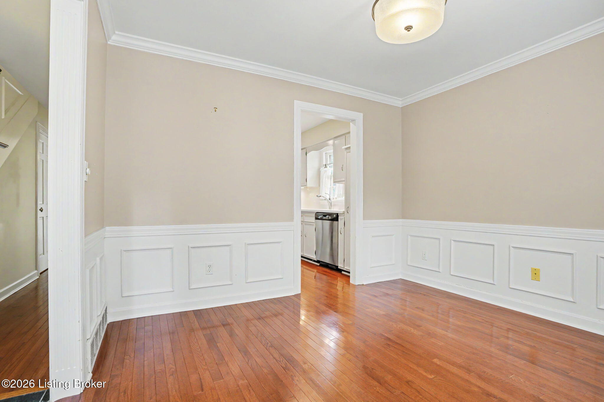 3619 Brownsboro Rd Property Photo 9