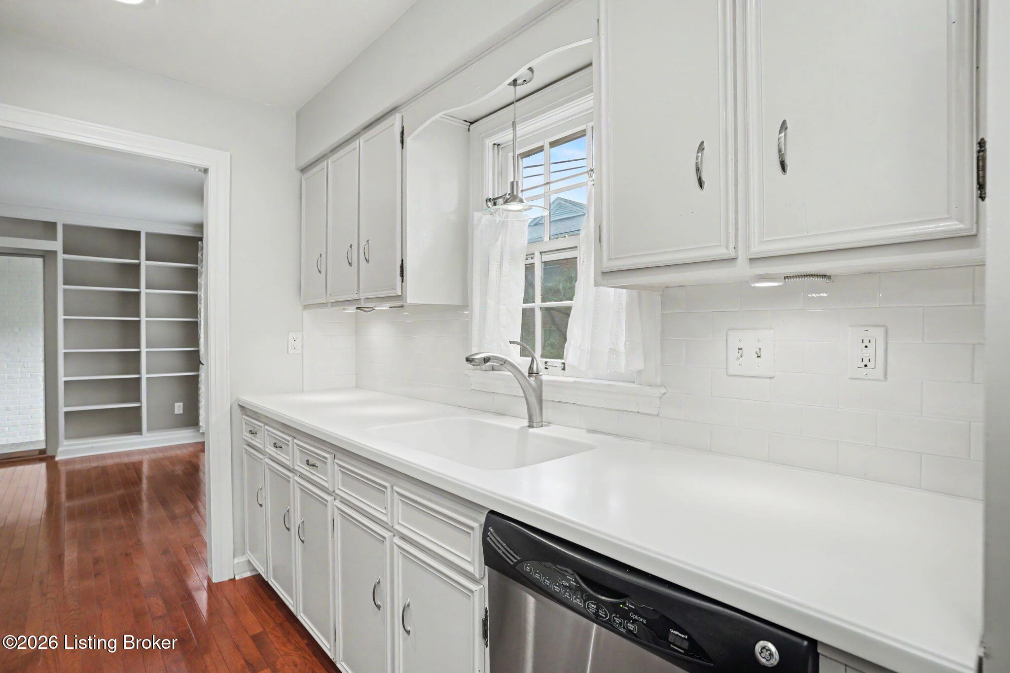 3619 Brownsboro Rd Property Photo 11
