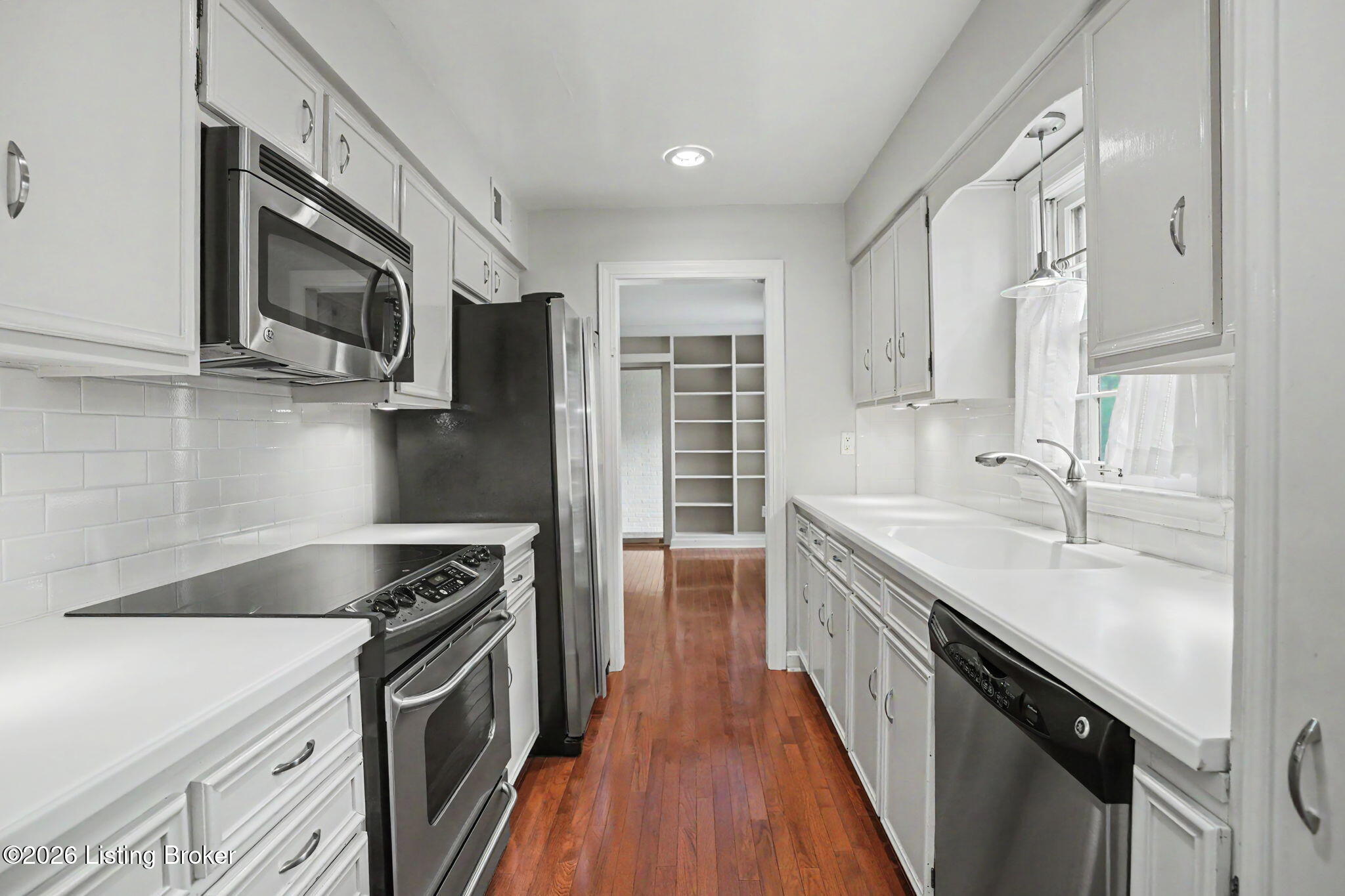 3619 Brownsboro Rd Property Photo 13