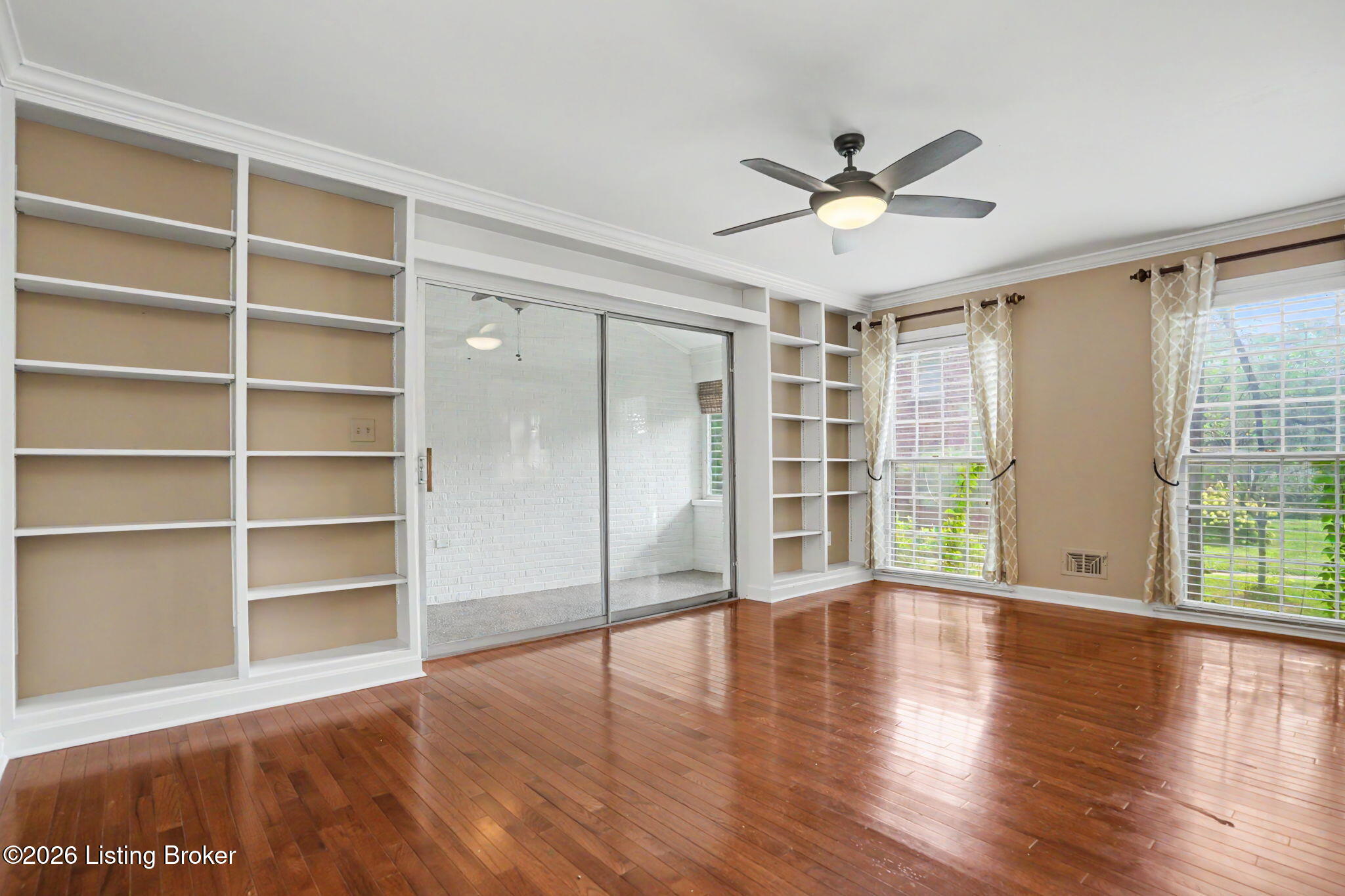 3619 Brownsboro Rd Property Photo 16