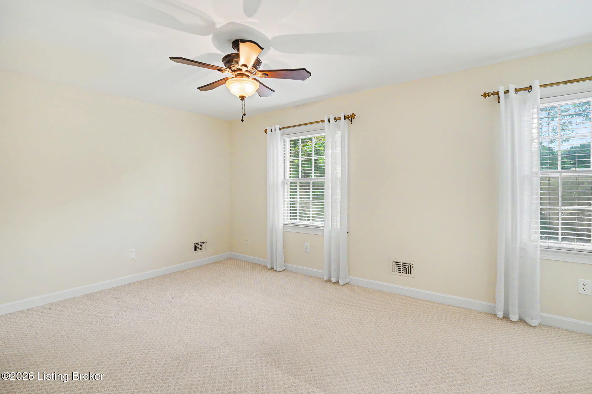 3619 Brownsboro Rd Property Photo 32