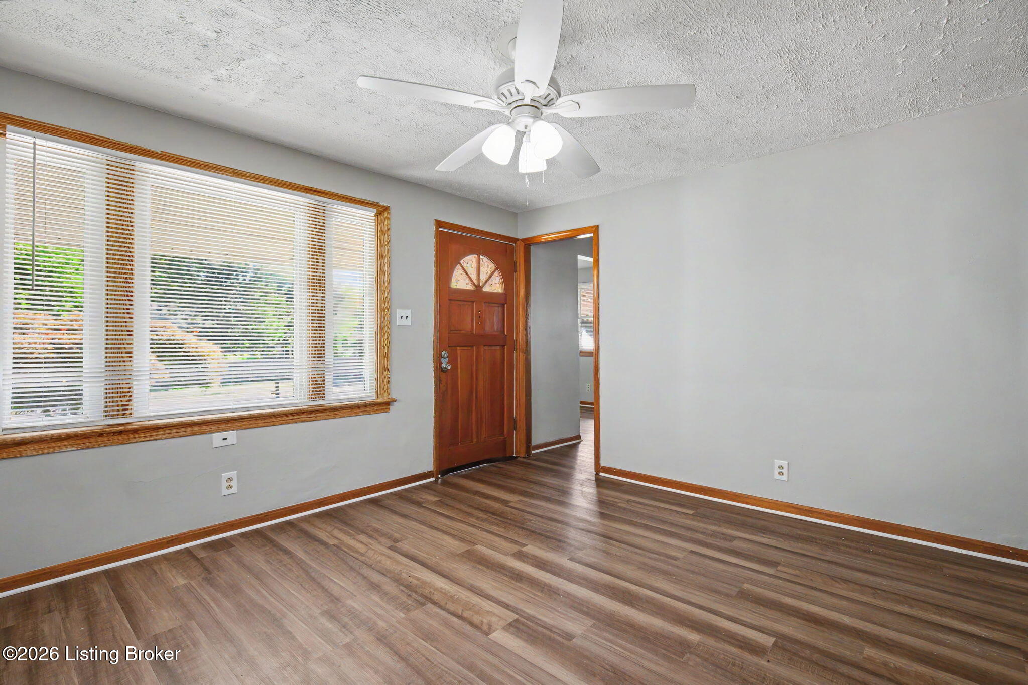 722 Creel Ave Property Photo 6