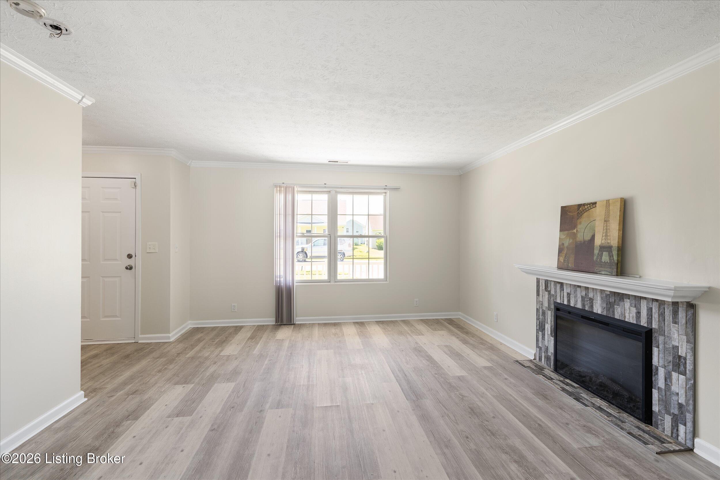 6519 Hunters Creek Blvd Property Photo 16