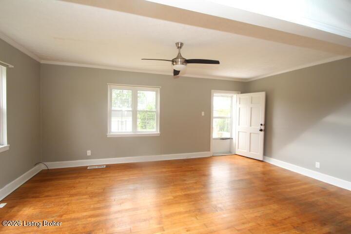 449 Mooreland Ave Property Photo 5
