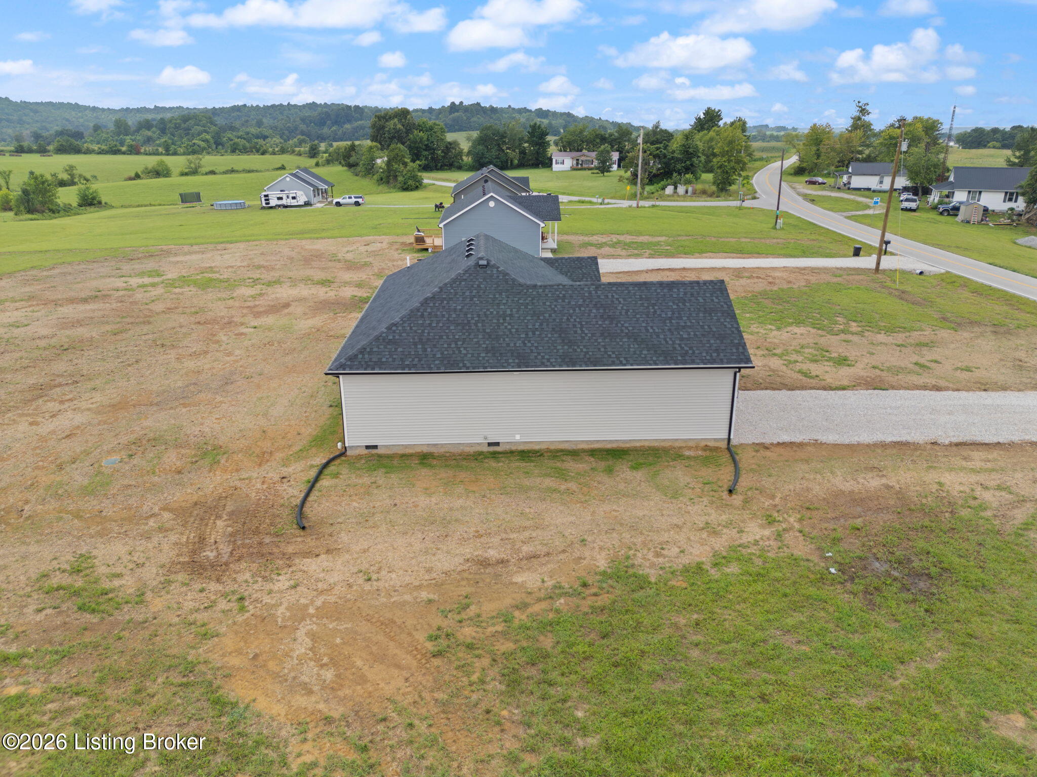 8985 Millerstown Rd Property Photo 3