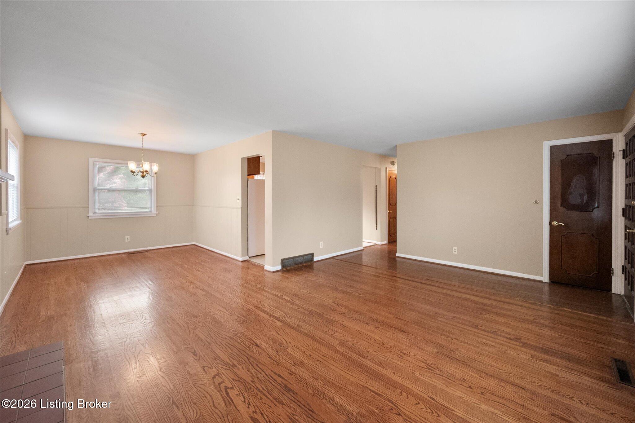 3231 Cawein Way Property Photo 4