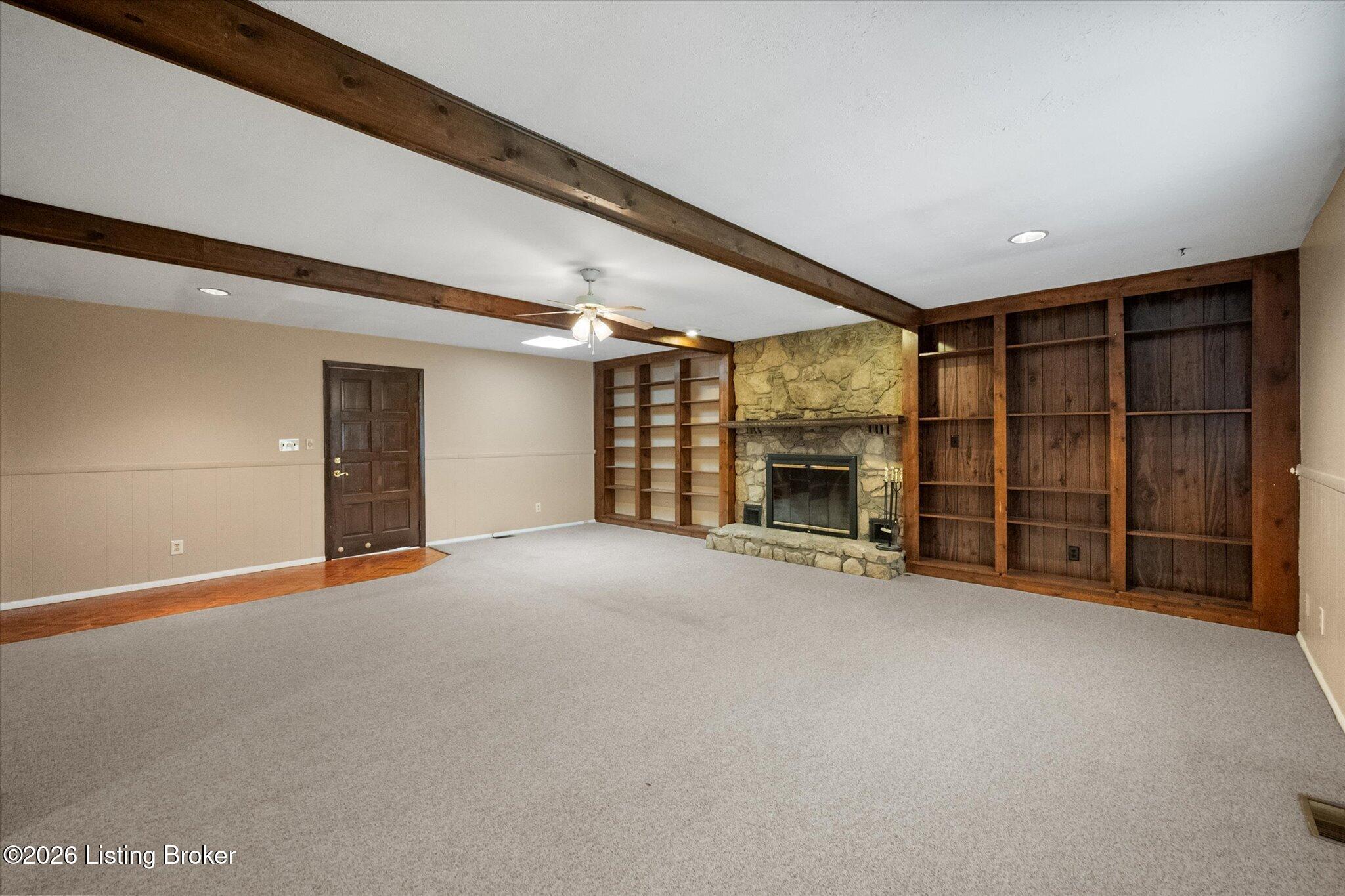 3231 Cawein Way Property Photo 11