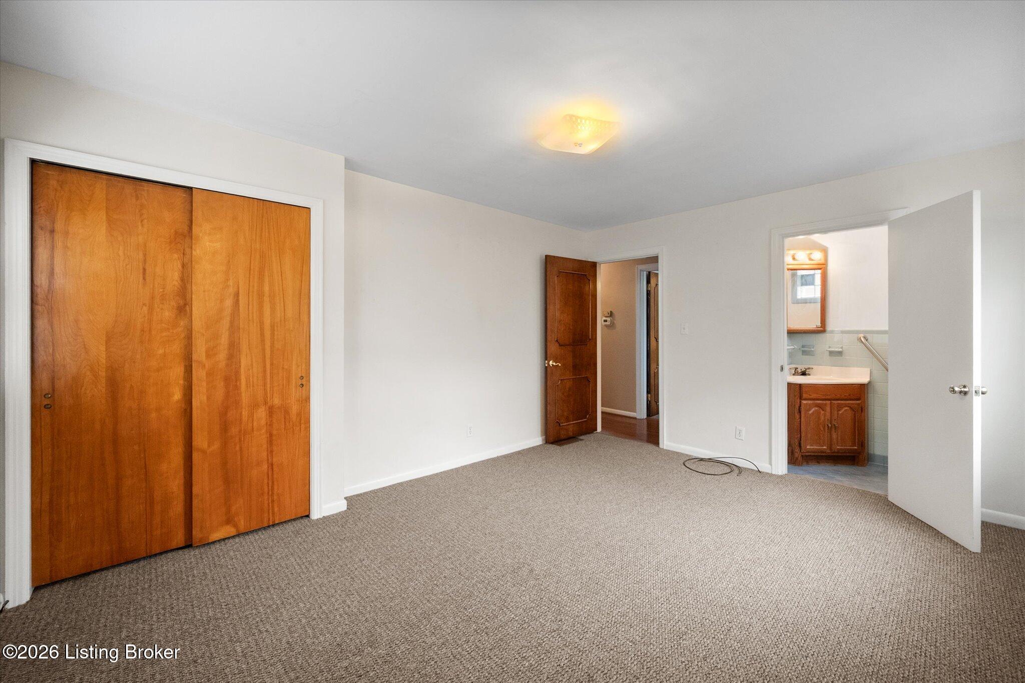 3231 Cawein Way Property Photo 13