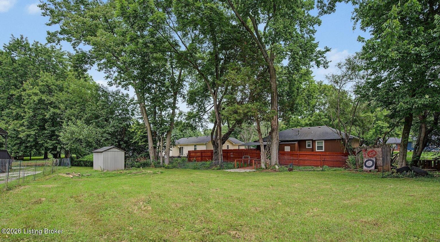 7010 Bartlett Rd Property Photo 3
