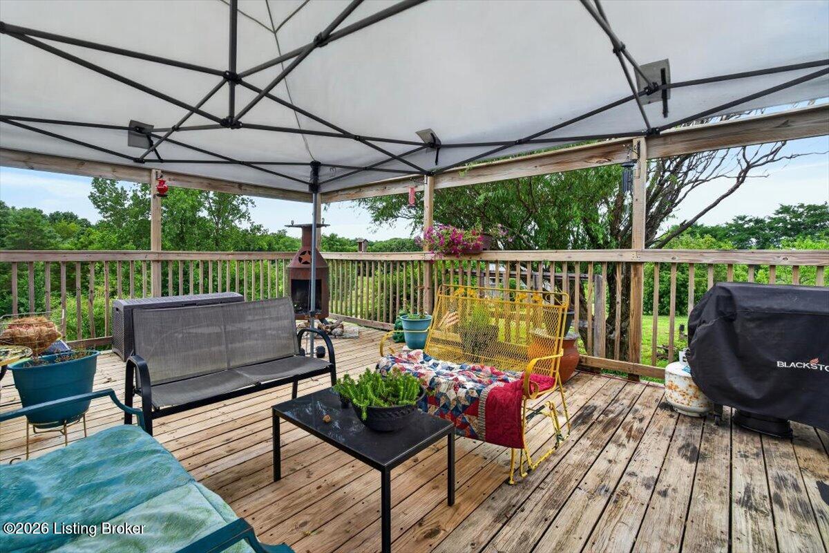2581 Lake Jericho Rd Property Photo 6