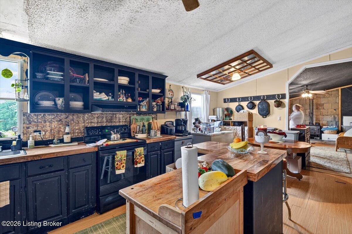 2581 Lake Jericho Rd Property Photo 20