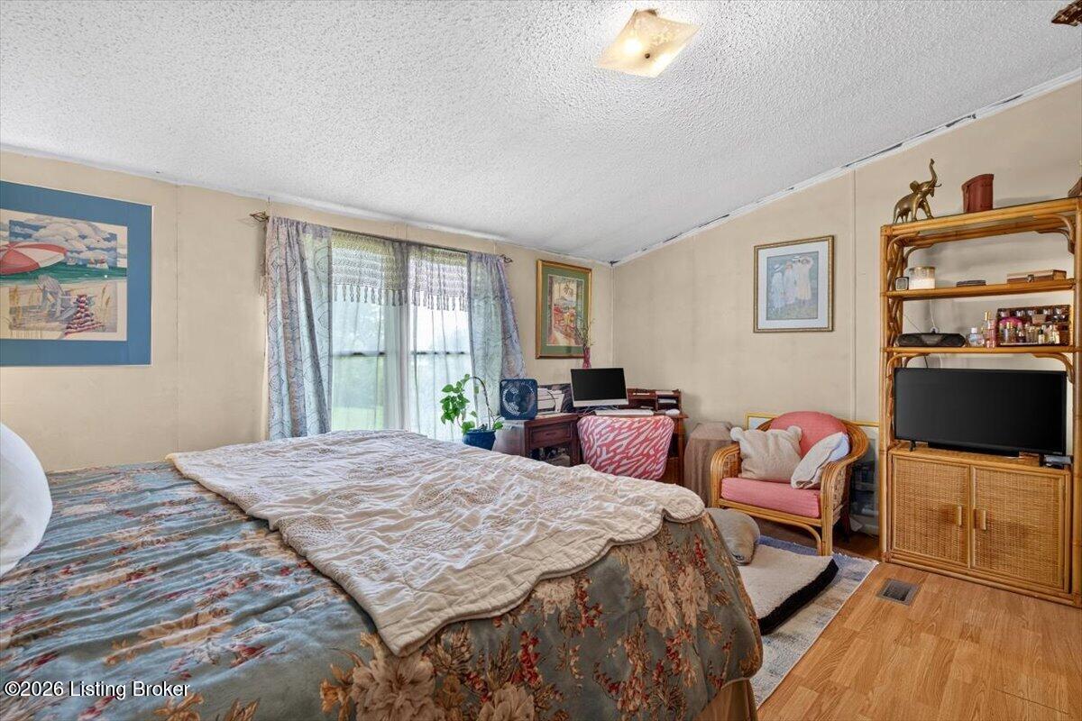 2581 Lake Jericho Rd Property Photo 27