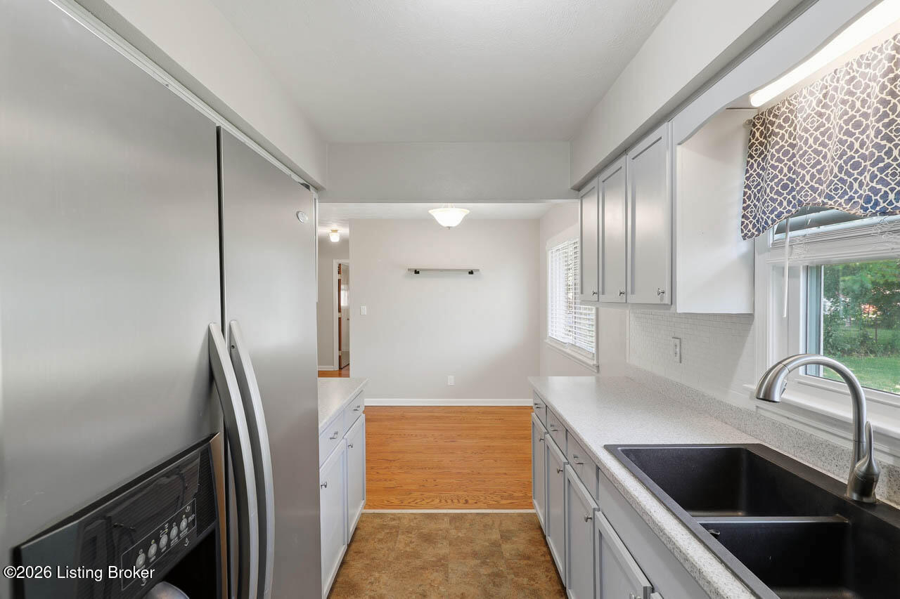 634 Pennsylvania Ave Property Photo 11