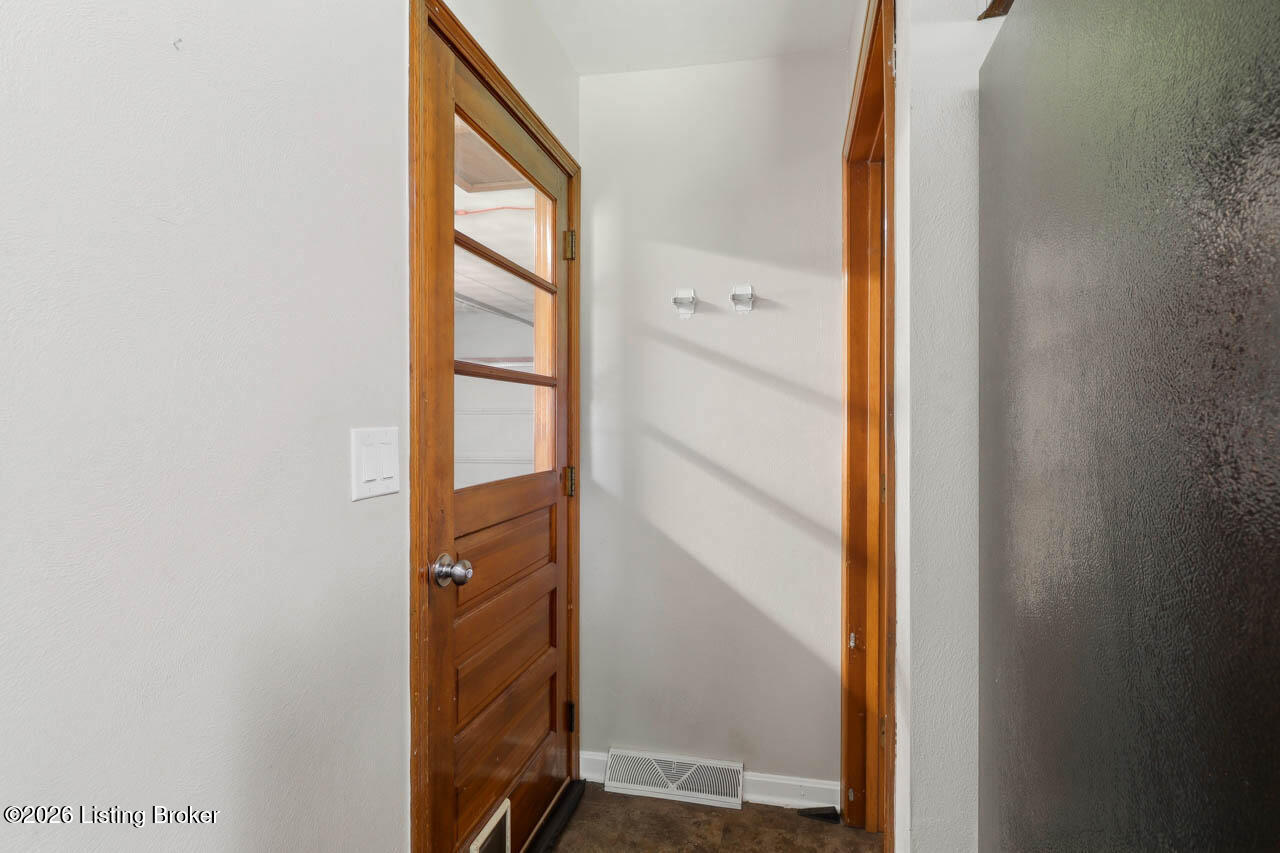 634 Pennsylvania Ave Property Photo 20