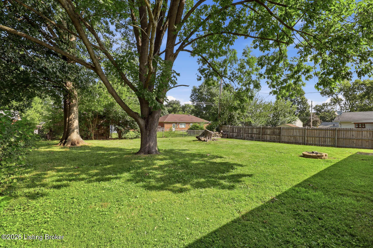 634 Pennsylvania Ave Property Photo 32