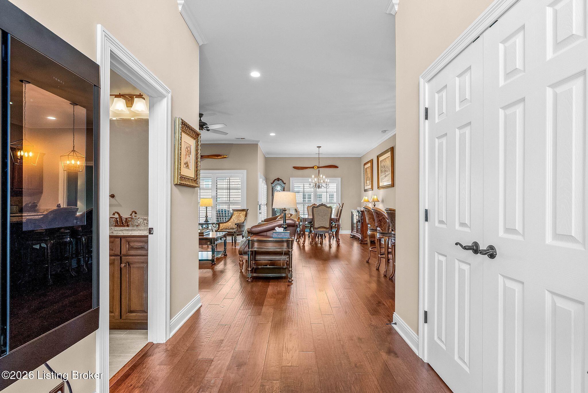 108 Pembridge Ct Property Photo 6