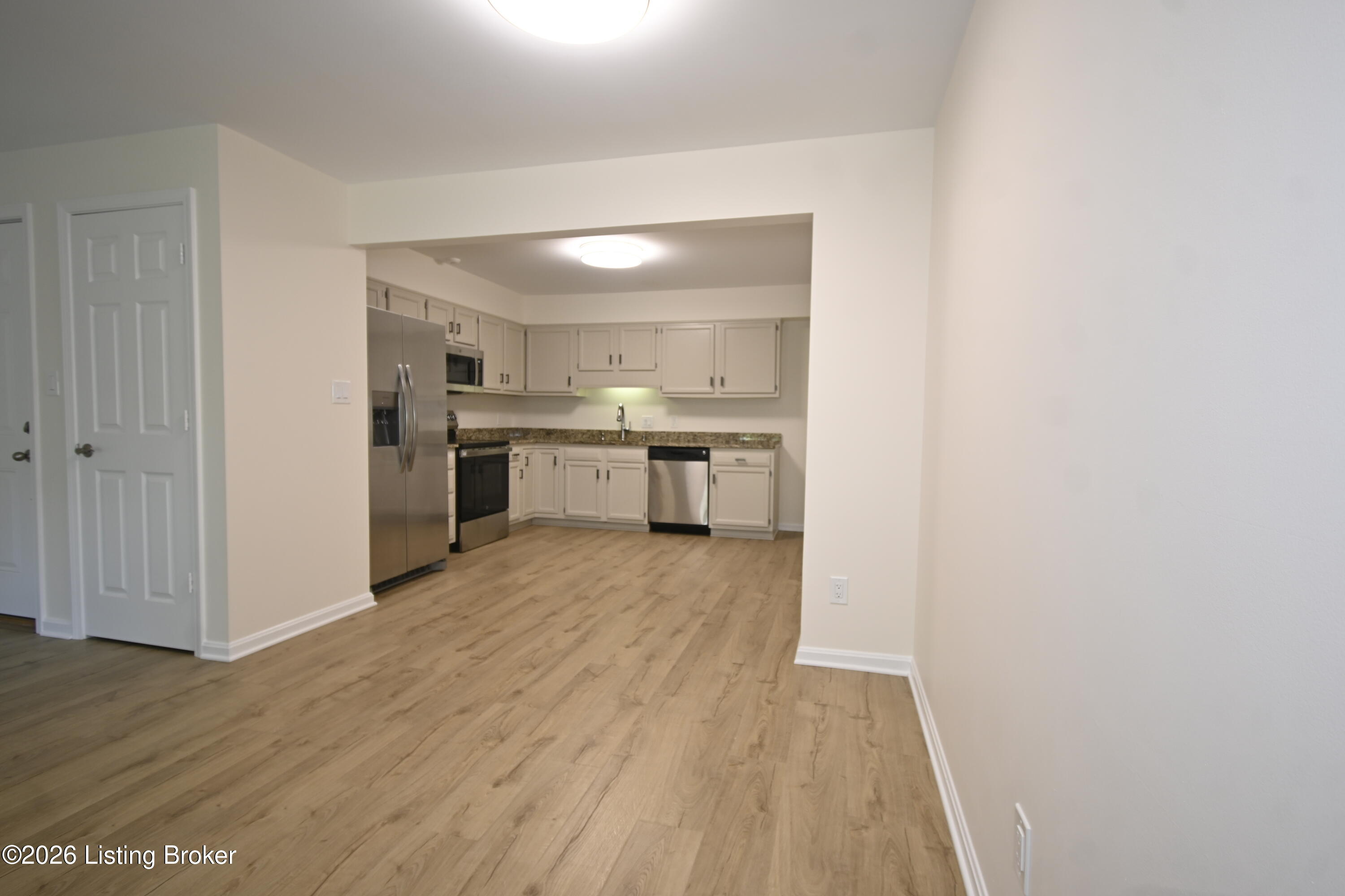 1278 Parkway Gardens Ct Apt 127 Property Photo 6