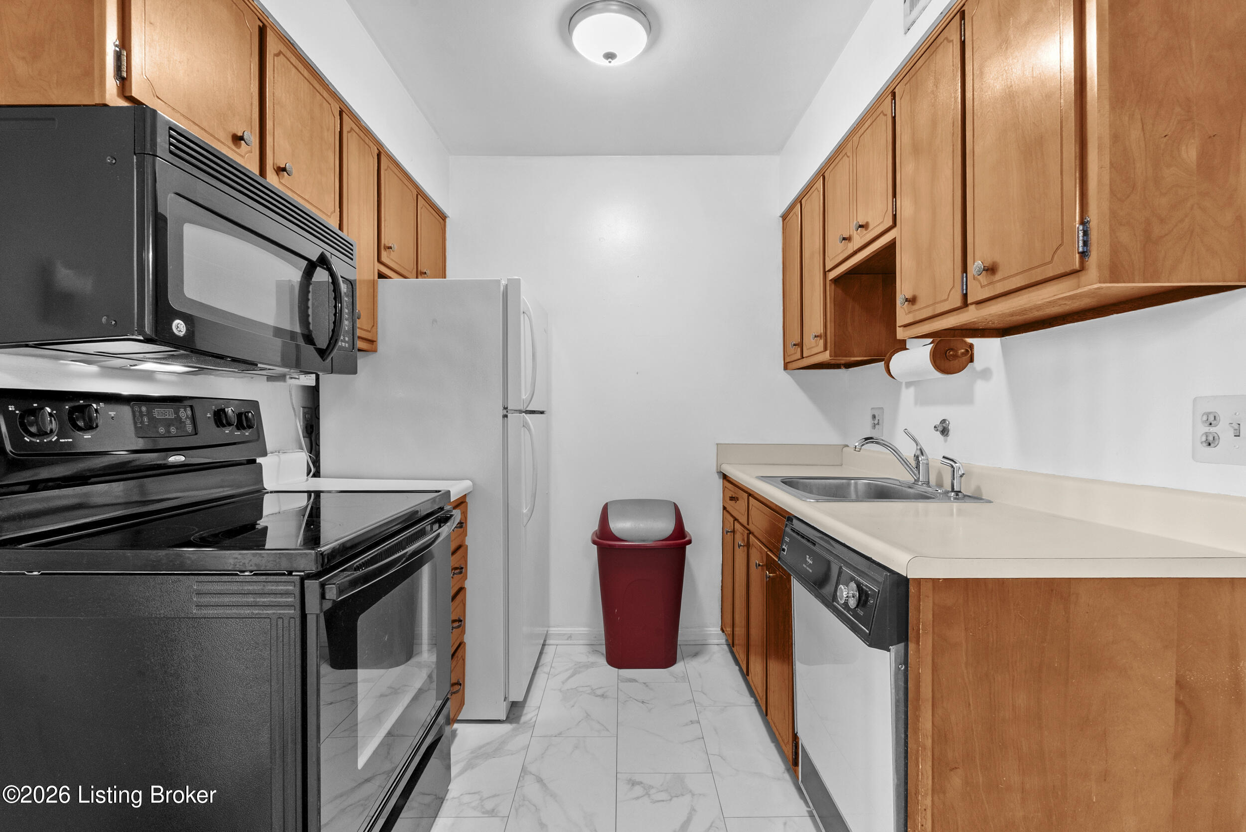 1926 Goldsmith Ln Unit 85 Property Photo 8